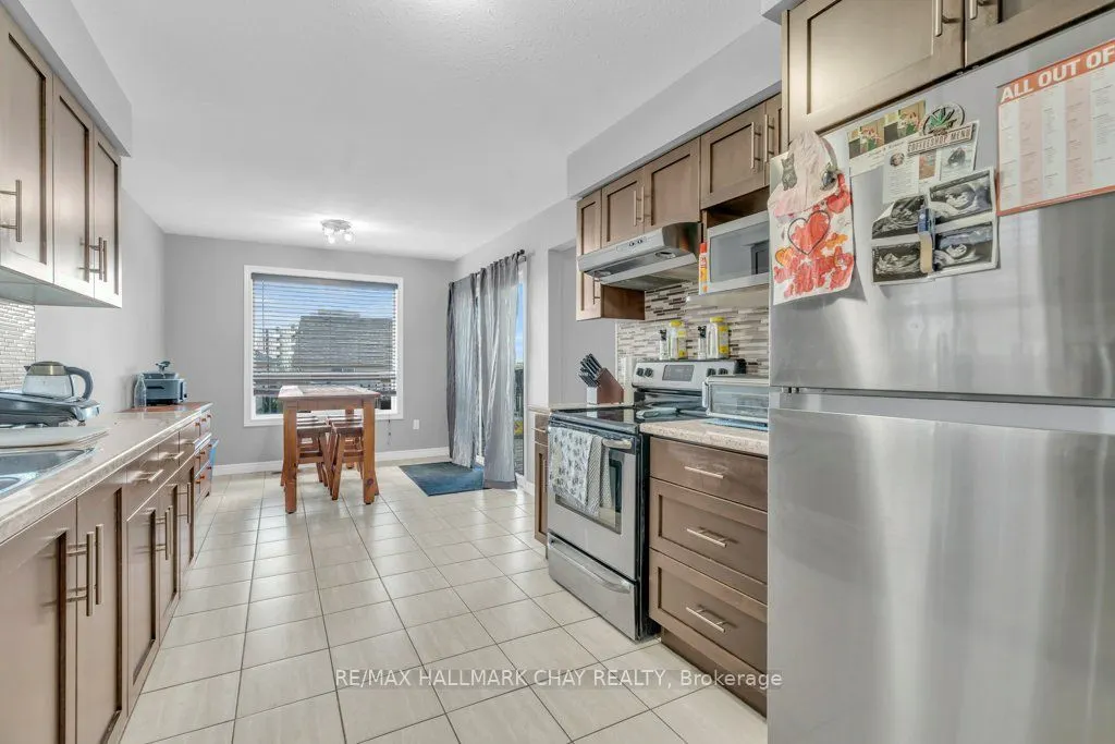 3 Davison Drive