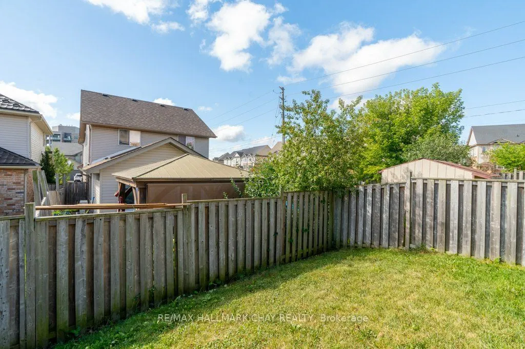 3 Davison Drive