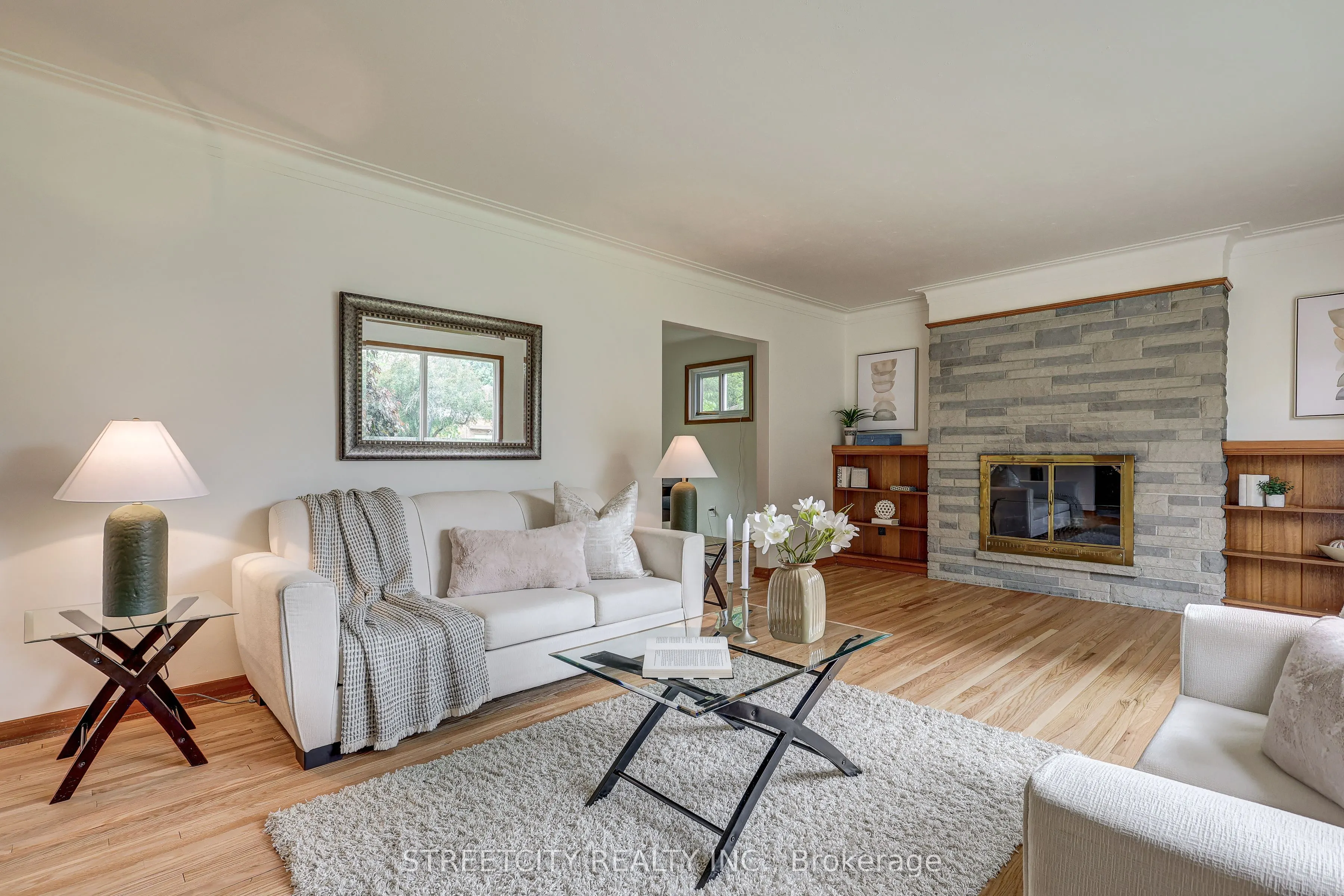 76 Bloomfield Drive