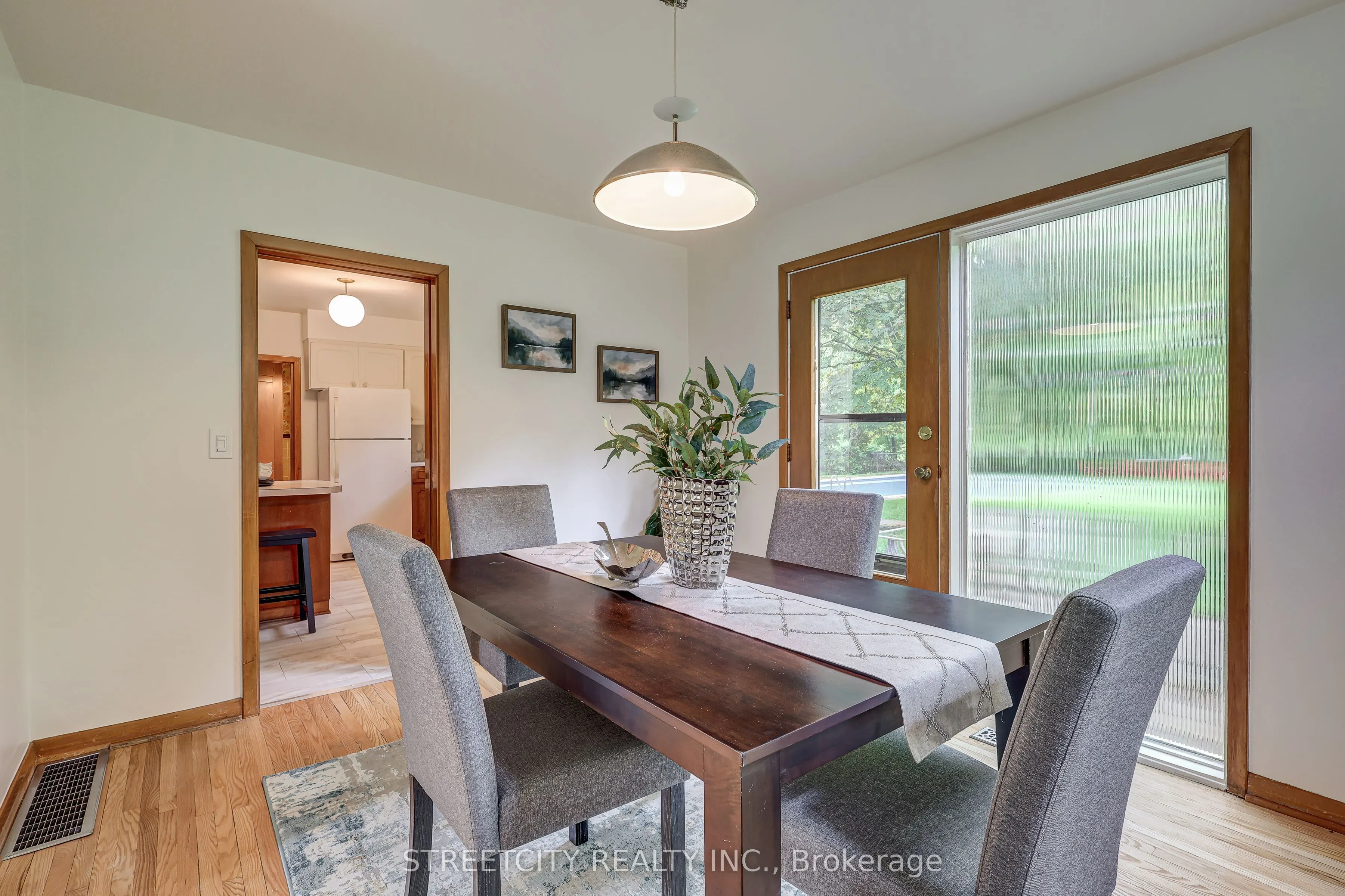 76 Bloomfield Drive