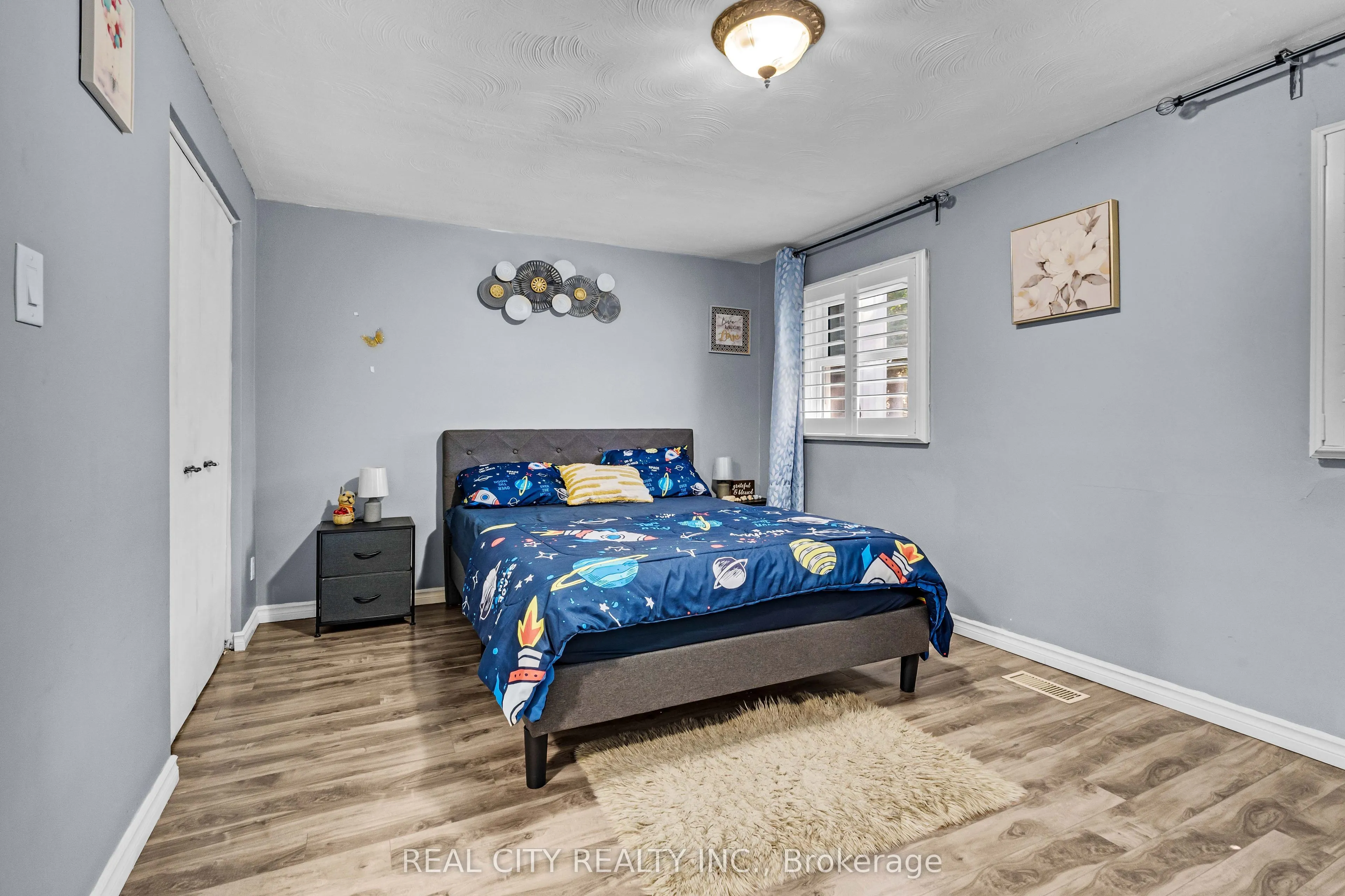 273 Elgin Street, #53