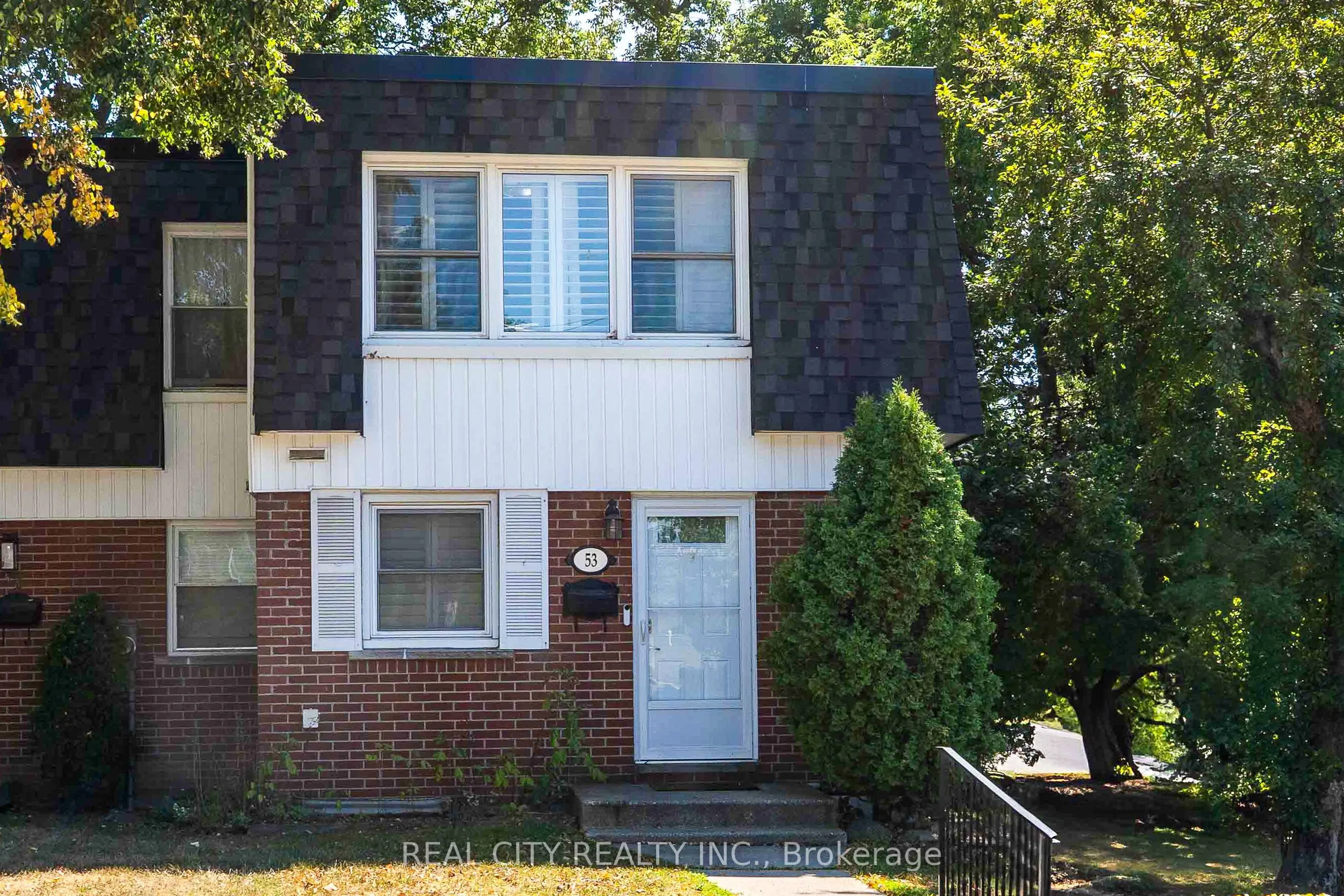 273 Elgin Street, #53