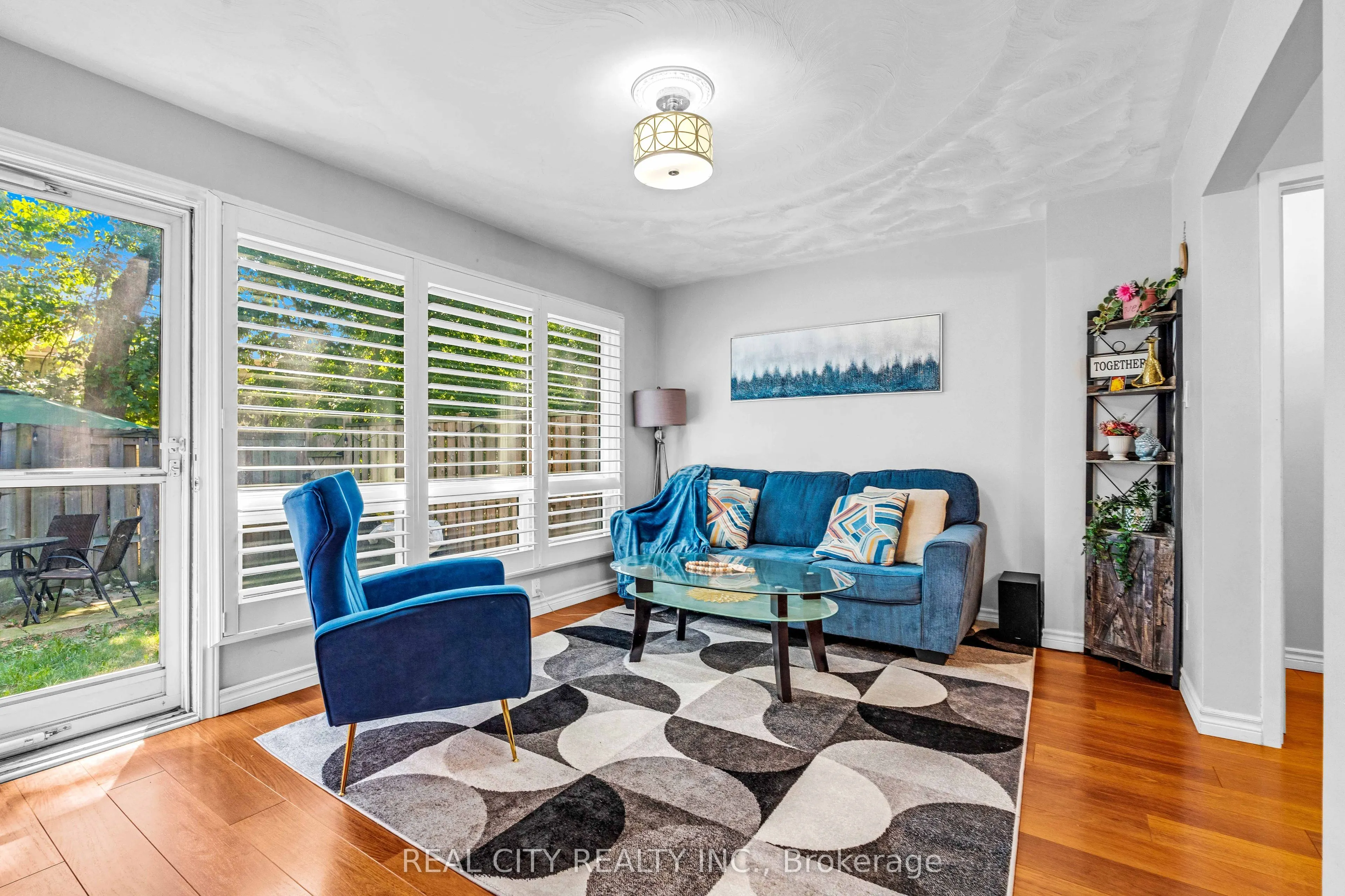 273 Elgin Street, #53
