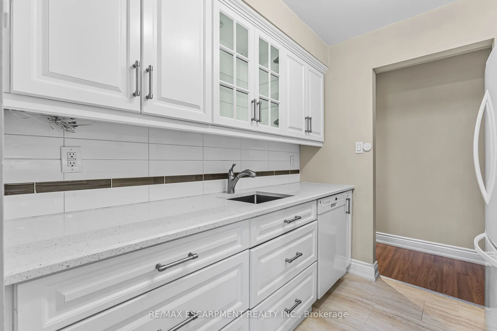 4209 Hixon Street, #308