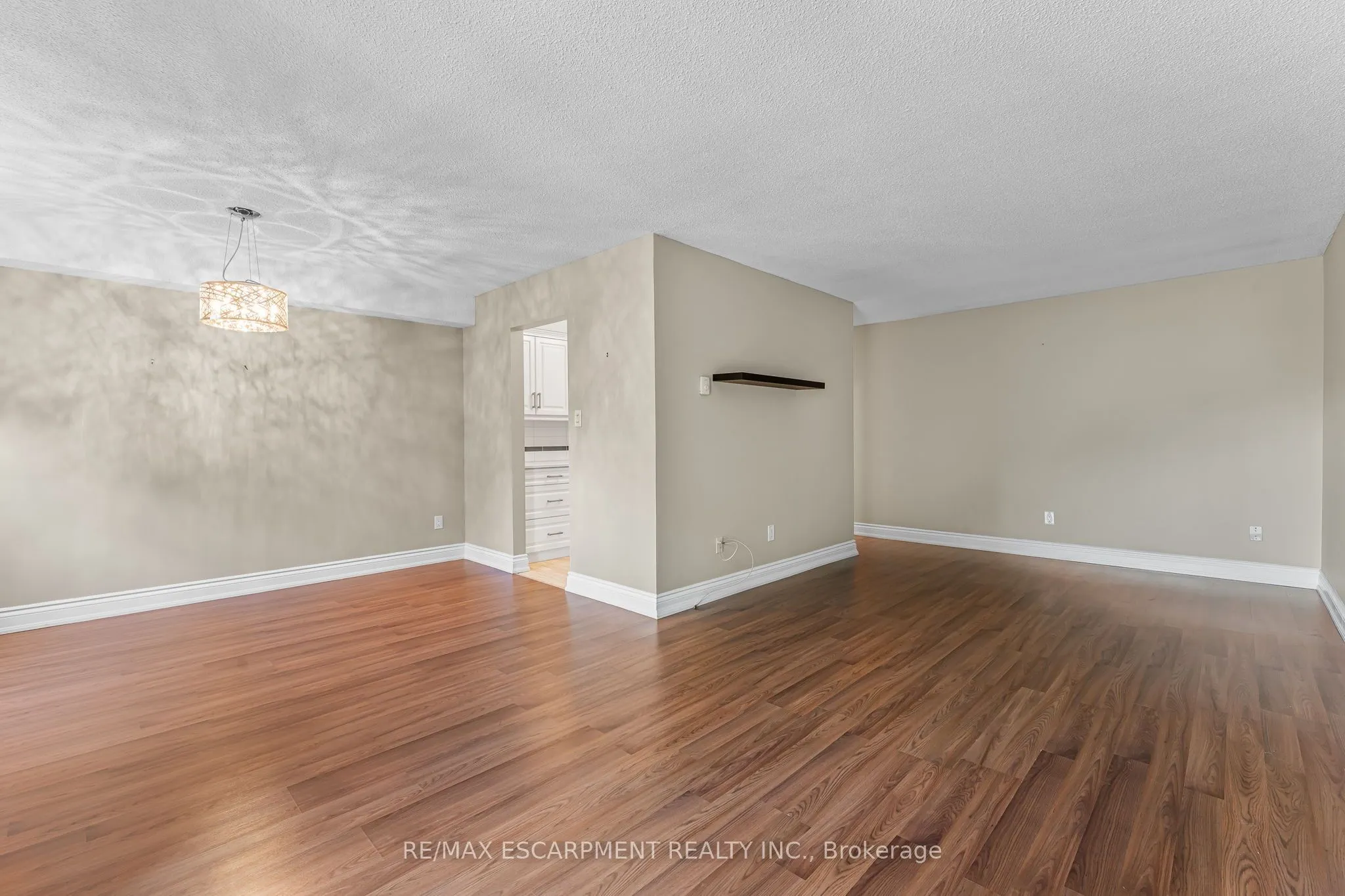 4209 Hixon Street, #308