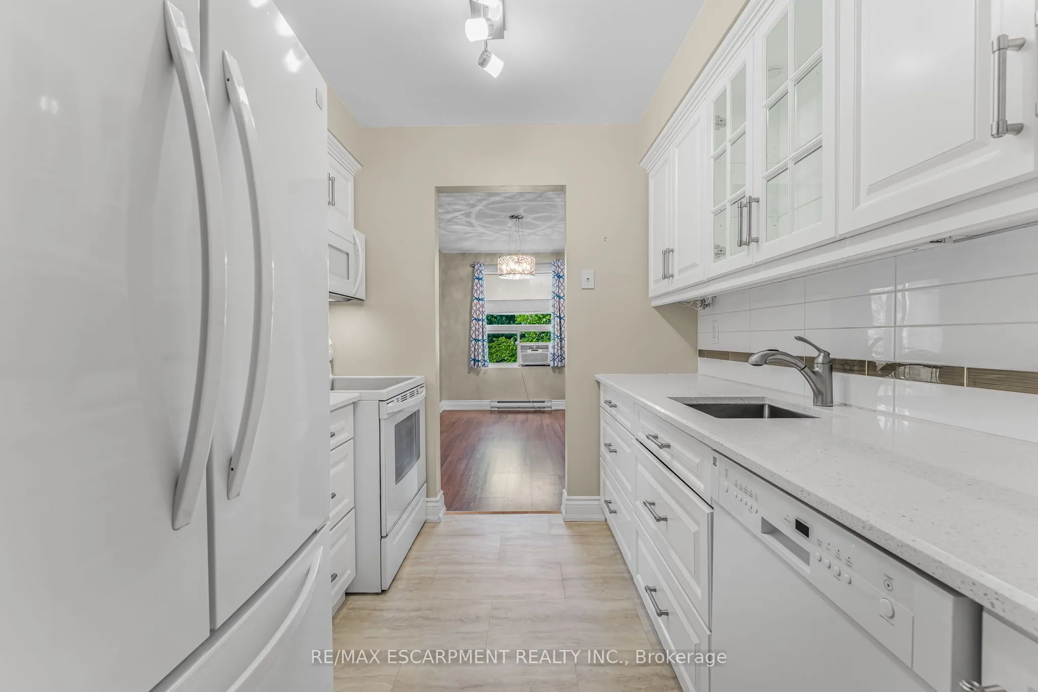 4209 Hixon Street, #308