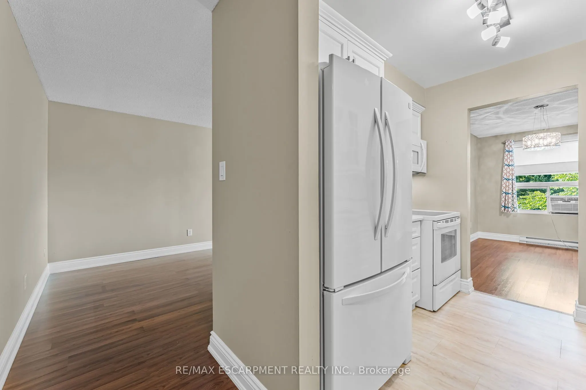 4209 Hixon Street, #308