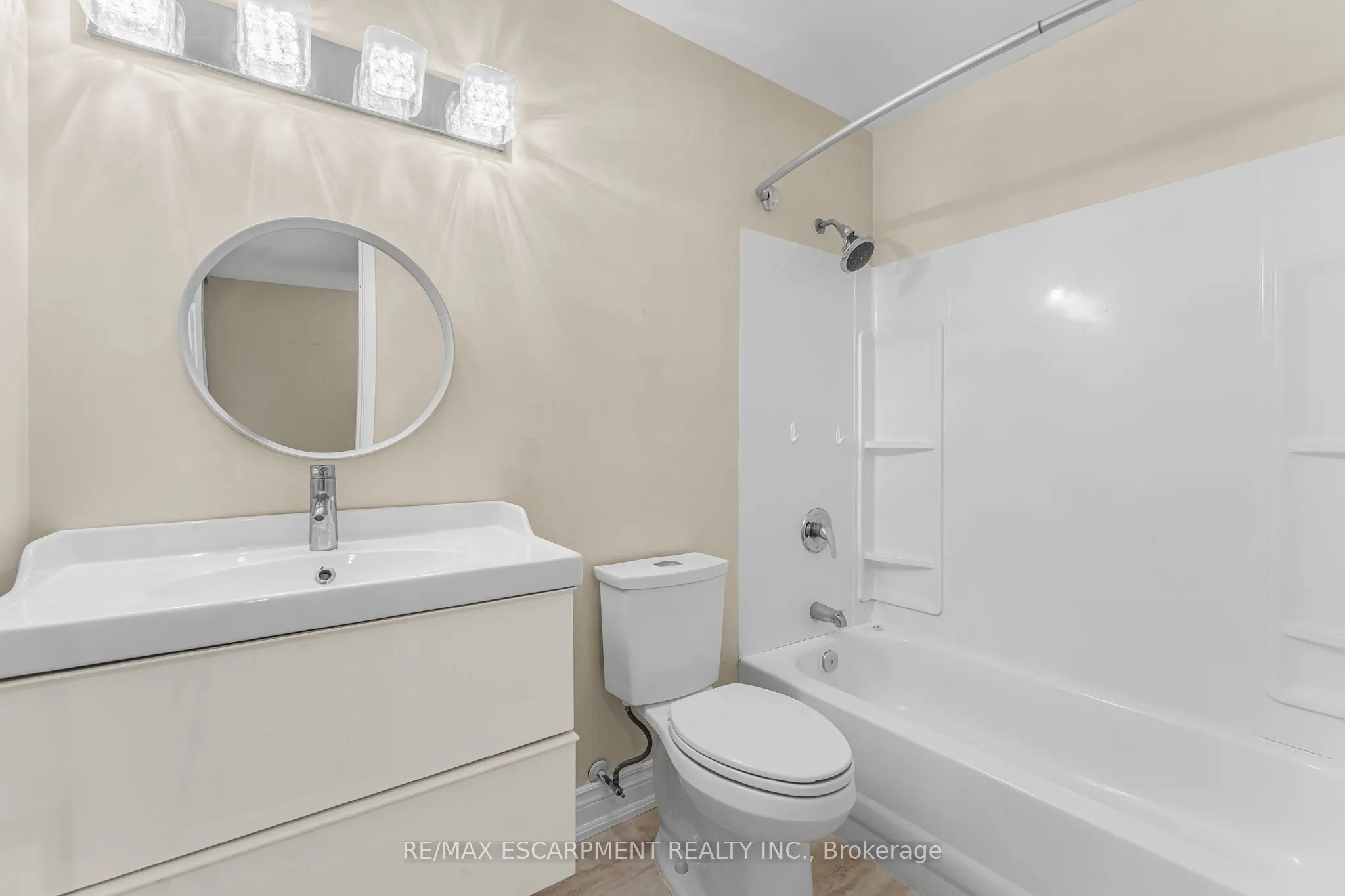 4209 Hixon Street, #308