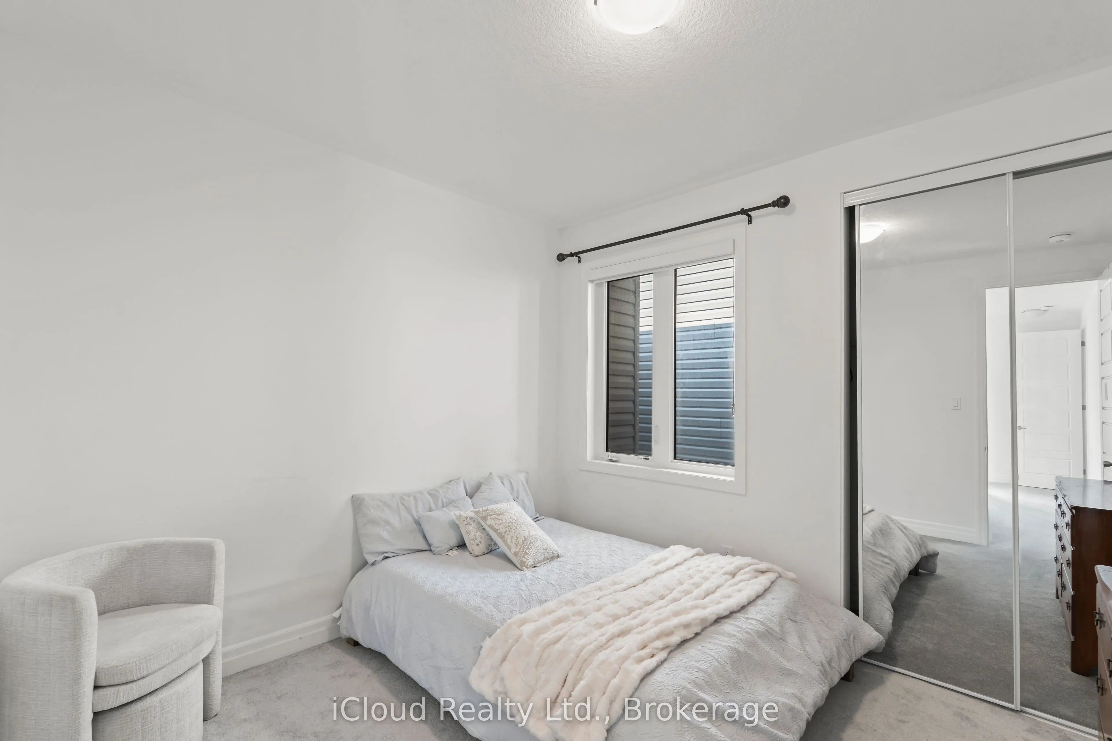 43 William Nador Street