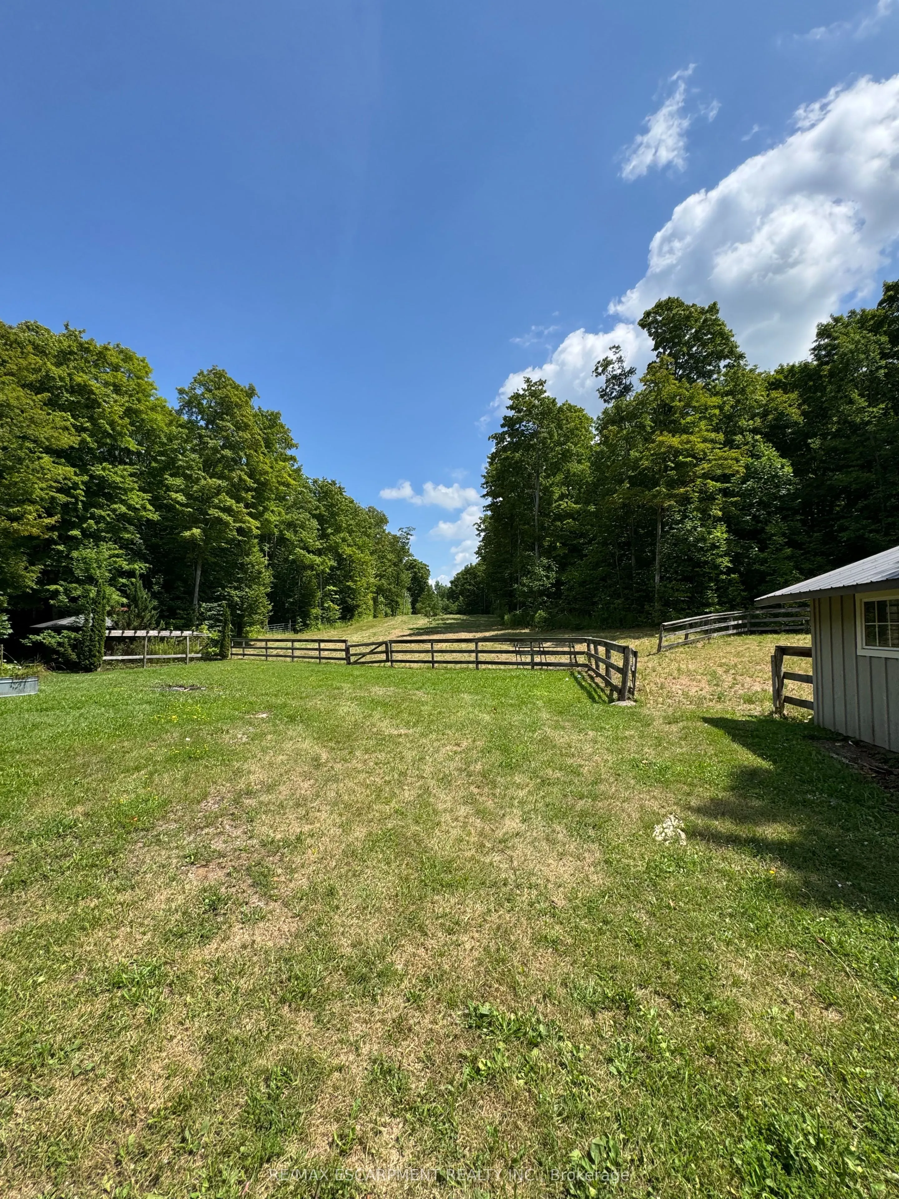 517807 5th Concession Road N