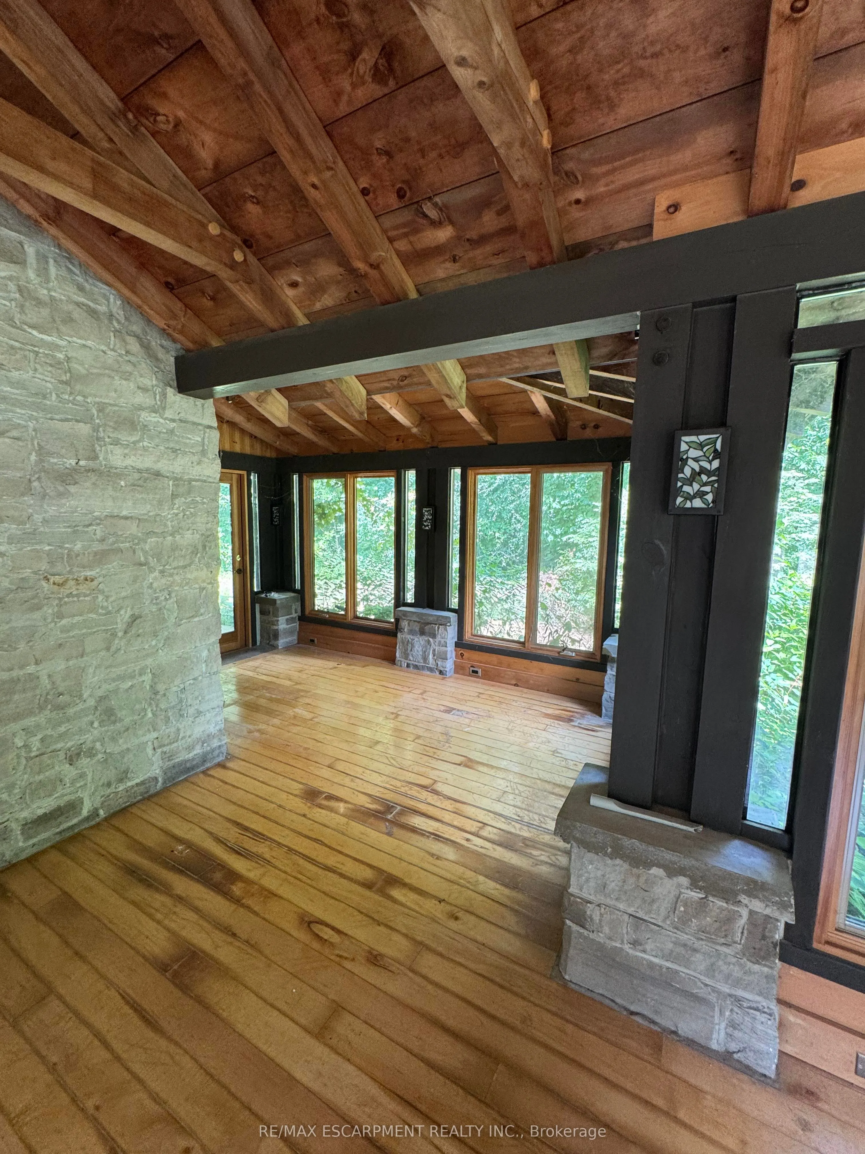 517807 5th Concession Road N