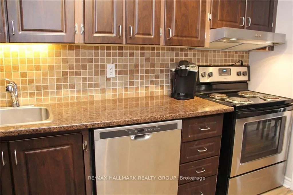 14 Sweetbriar Circle, #4