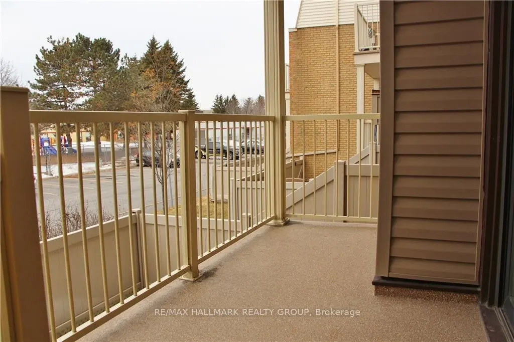 14 Sweetbriar Circle, #4