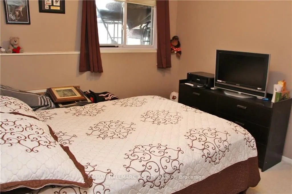 14 Sweetbriar Circle, #4