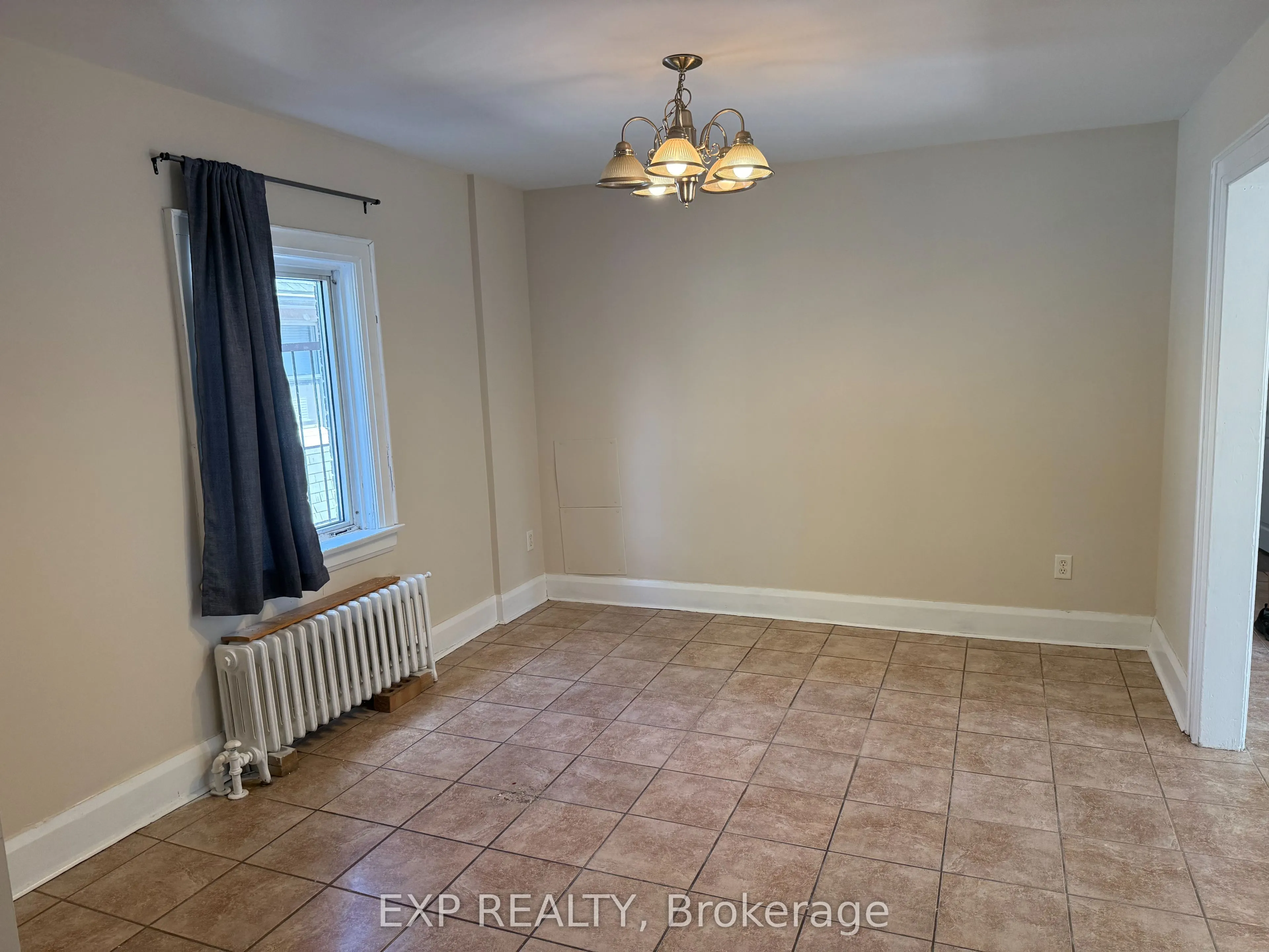 45 Louisa Street, #2