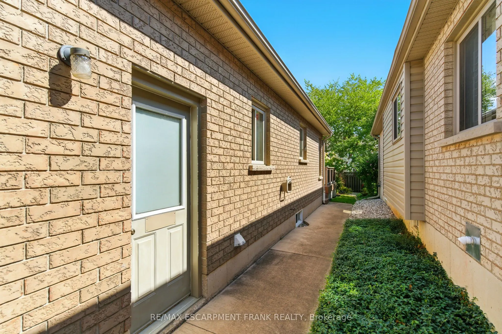 345 Southcote Road