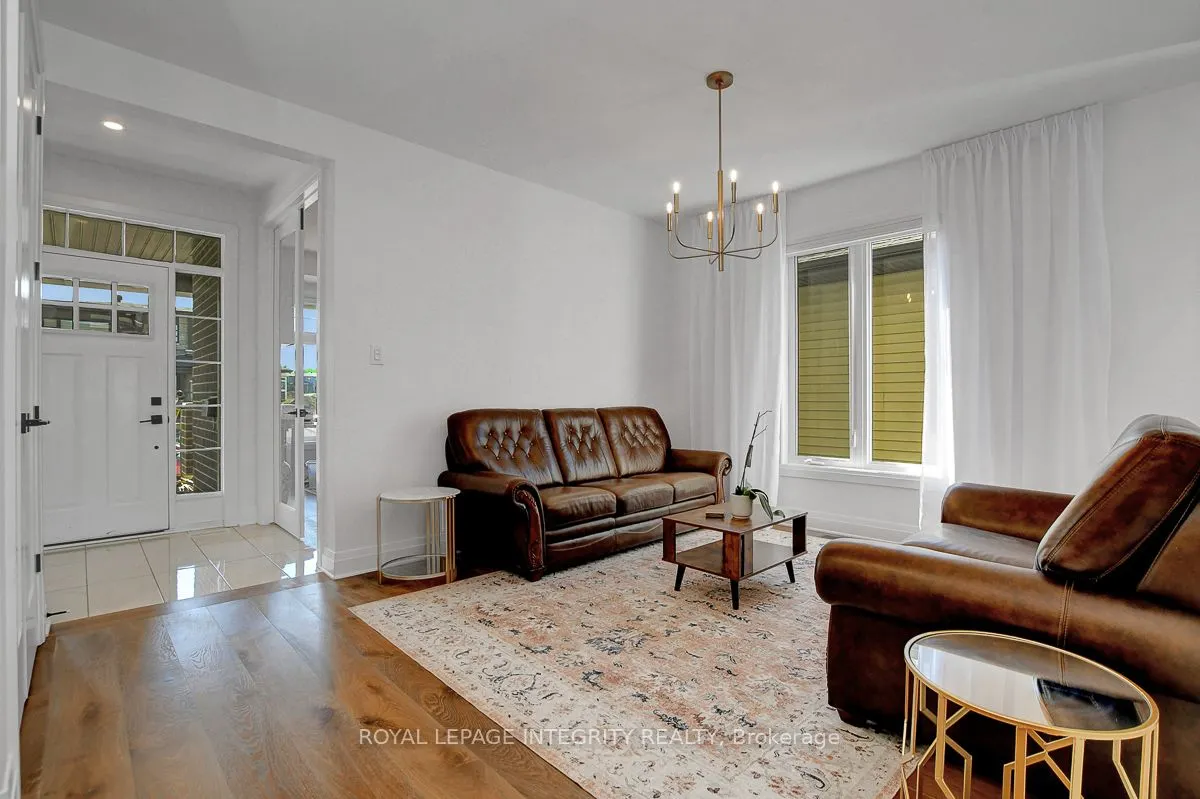 275 Ginebik Way
