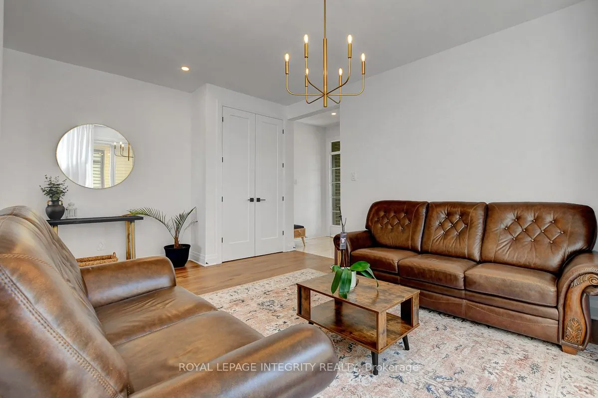 275 Ginebik Way
