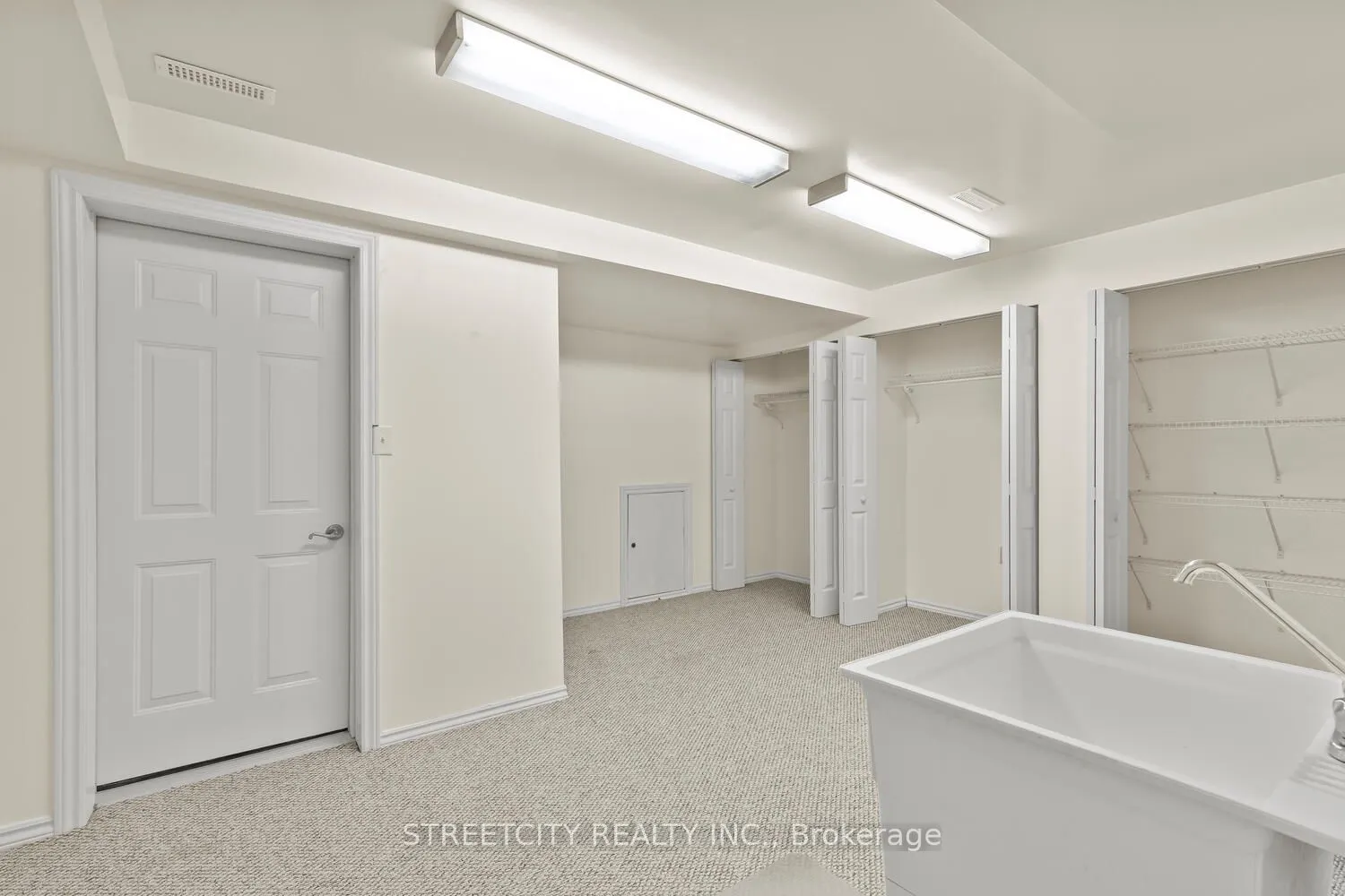 124 North Centre Road, #25