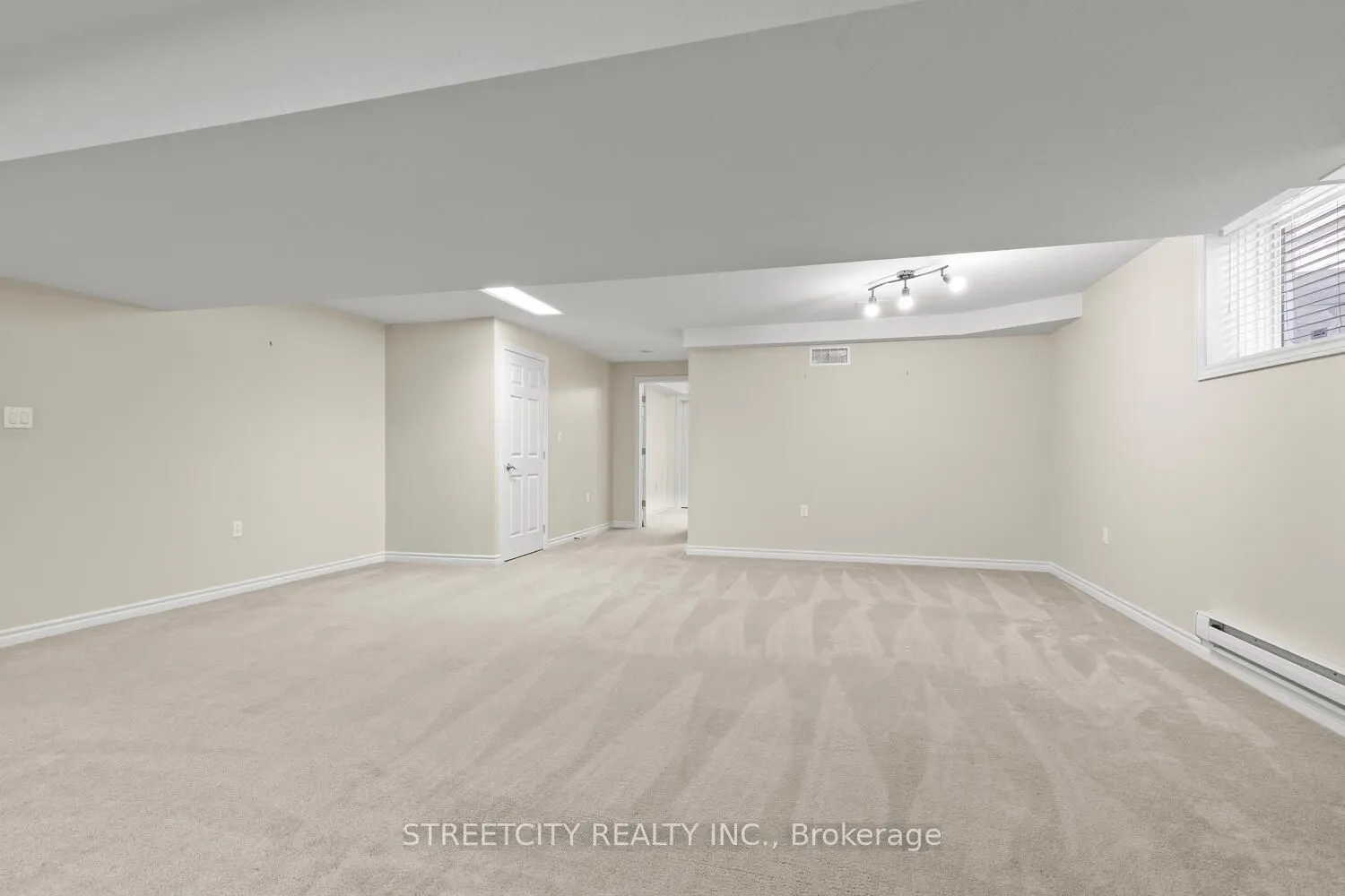 124 North Centre Road, #25