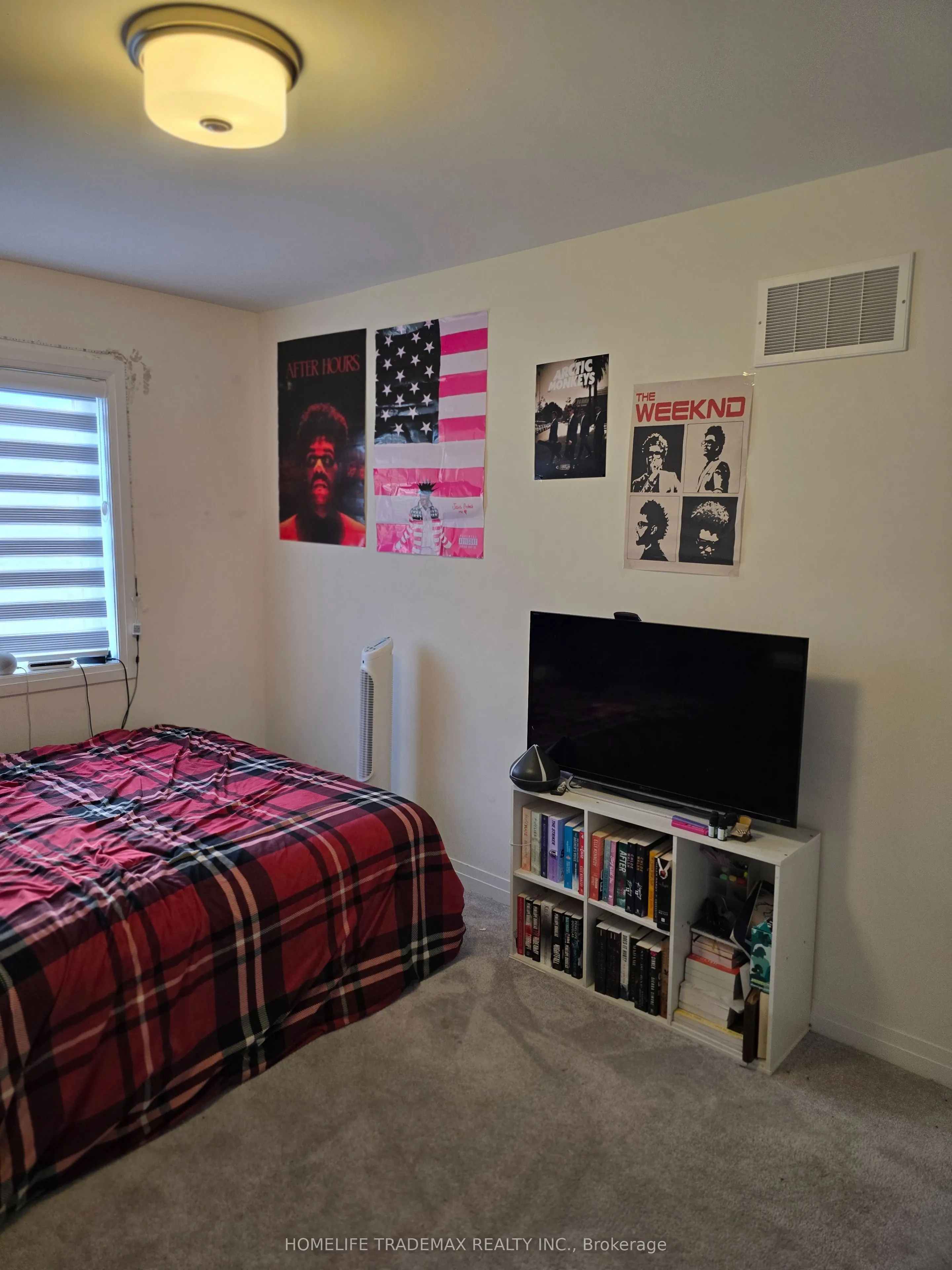 49 Flag Avenue