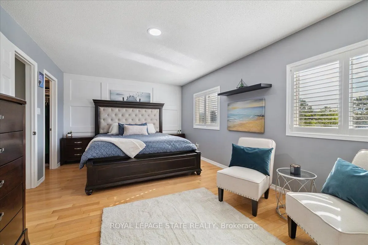 42 Meadow Wood Crescent