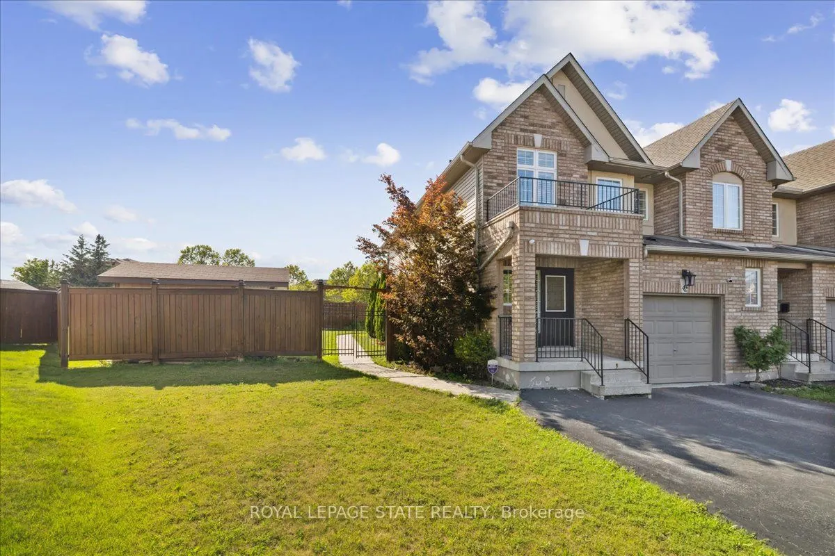 42 Meadow Wood Crescent