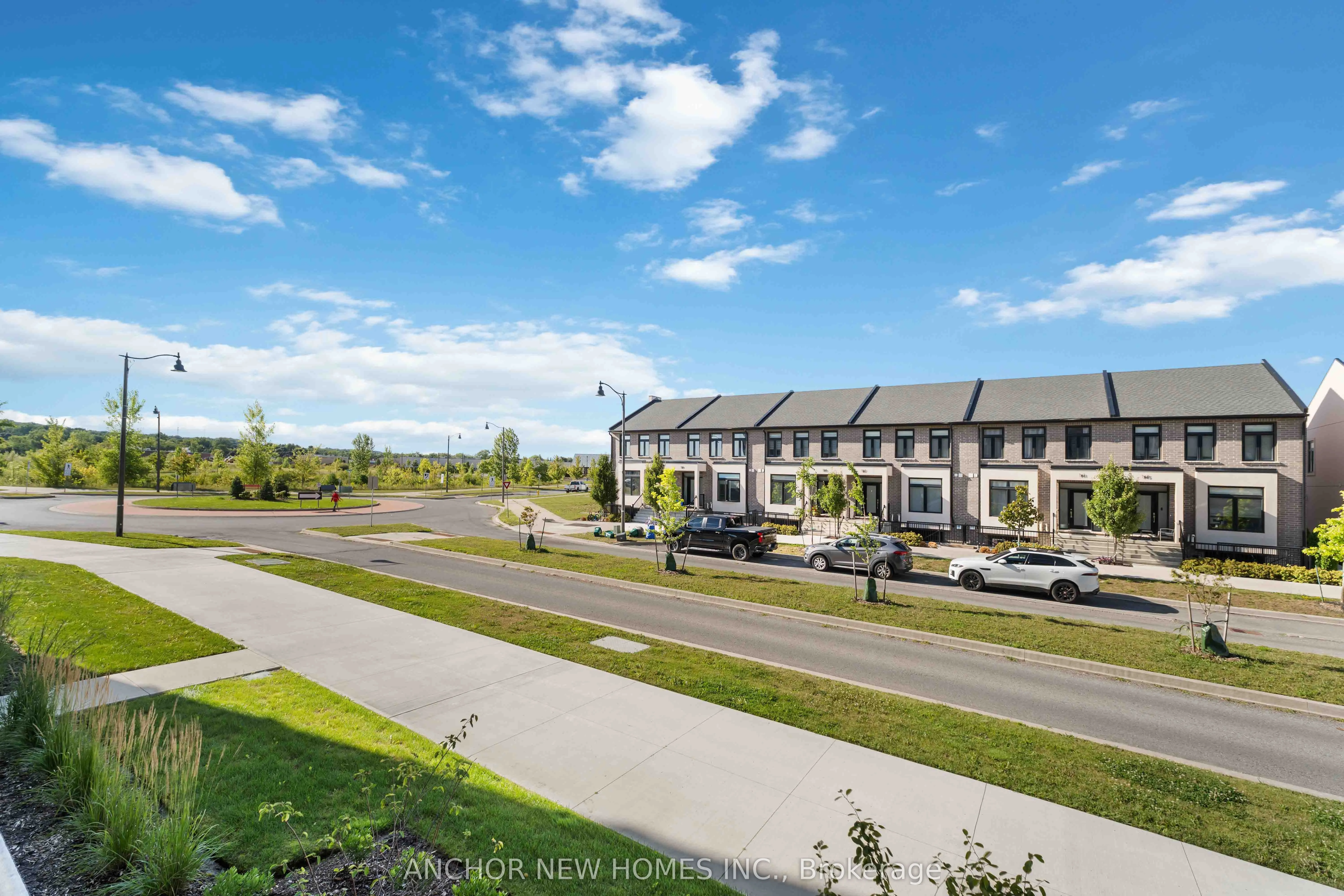 120 Summersides Boulevard, #106