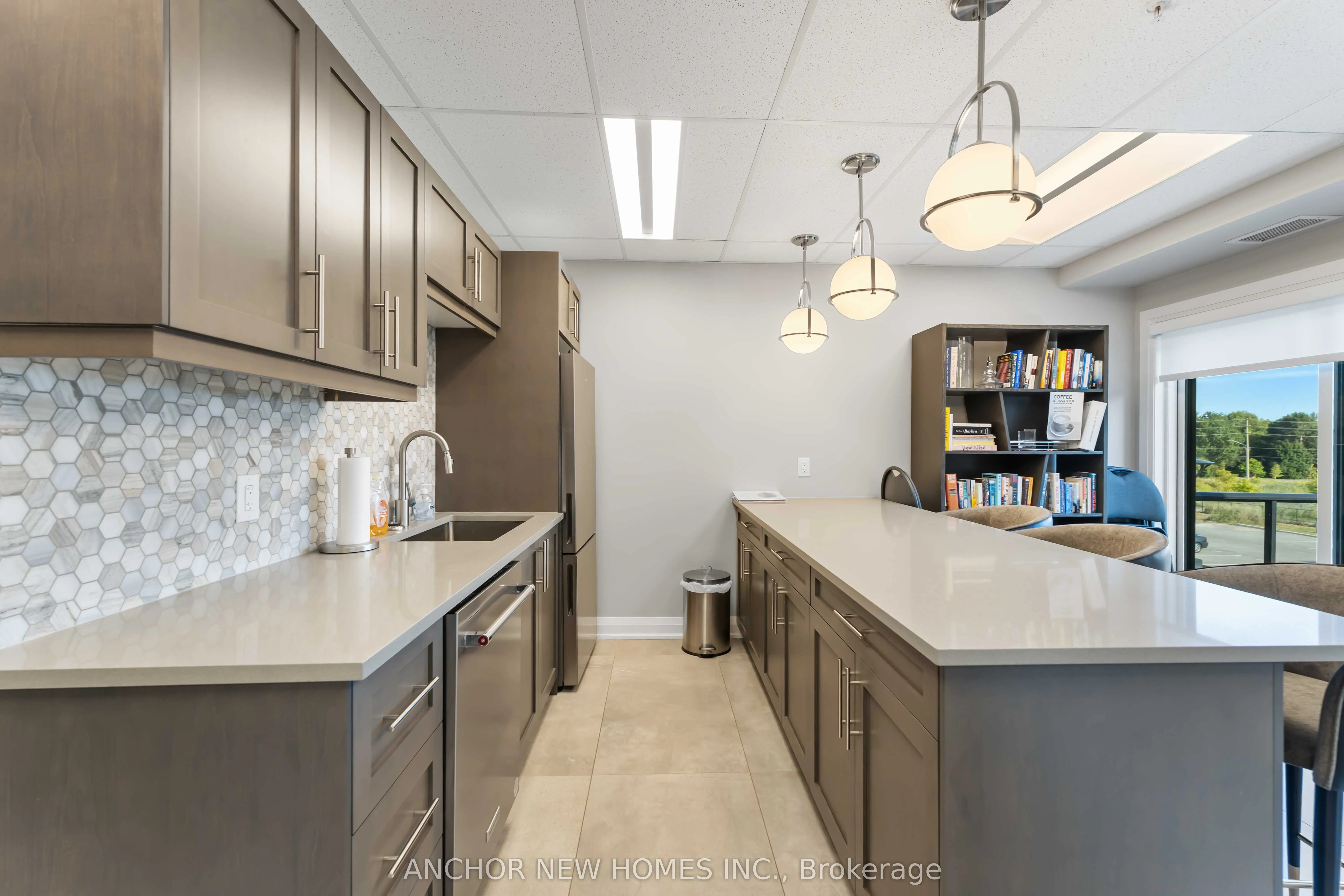 120 Summersides Boulevard, #106