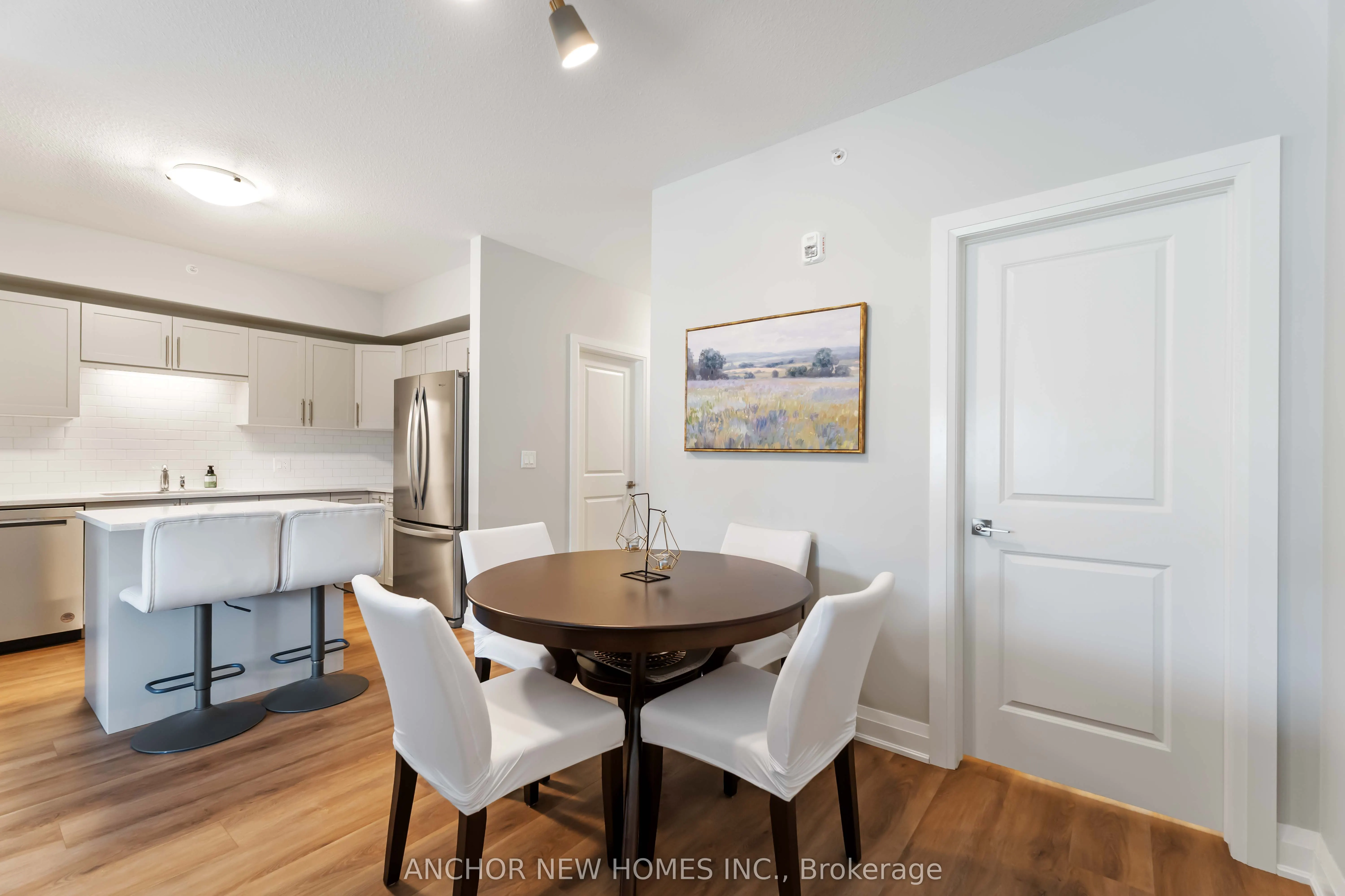 120 Summersides Boulevard, #106