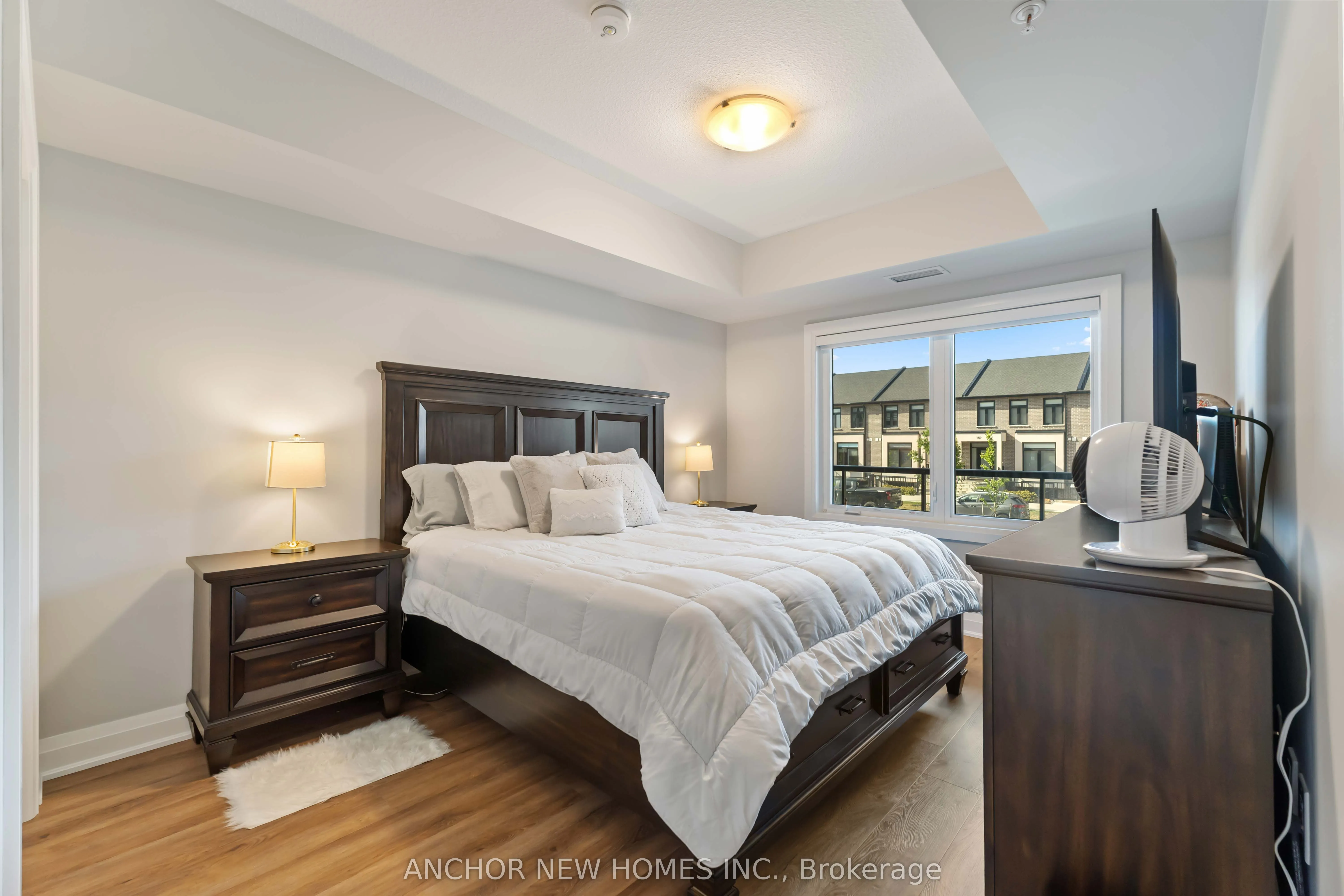 120 Summersides Boulevard, #106