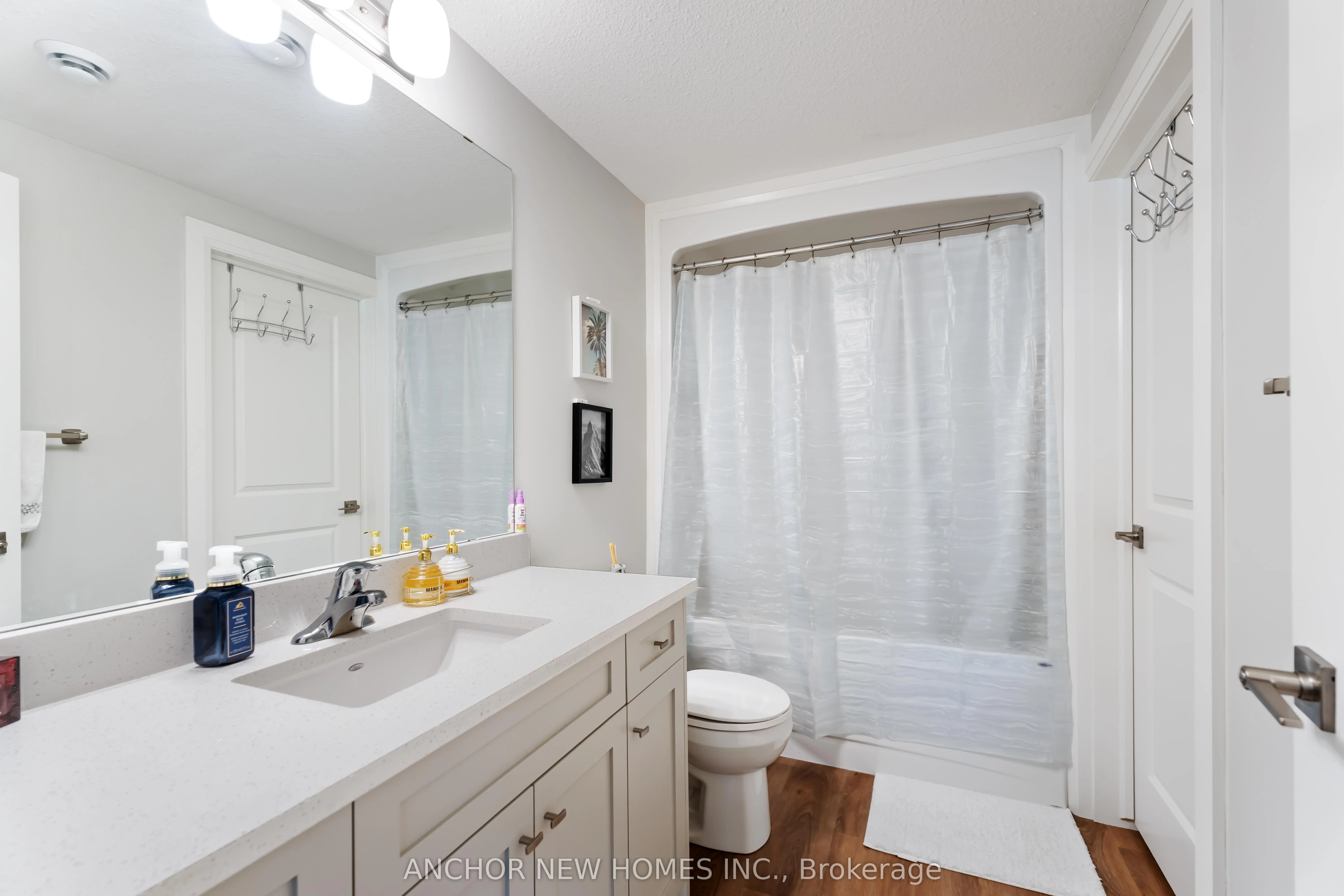 120 Summersides Boulevard, #106