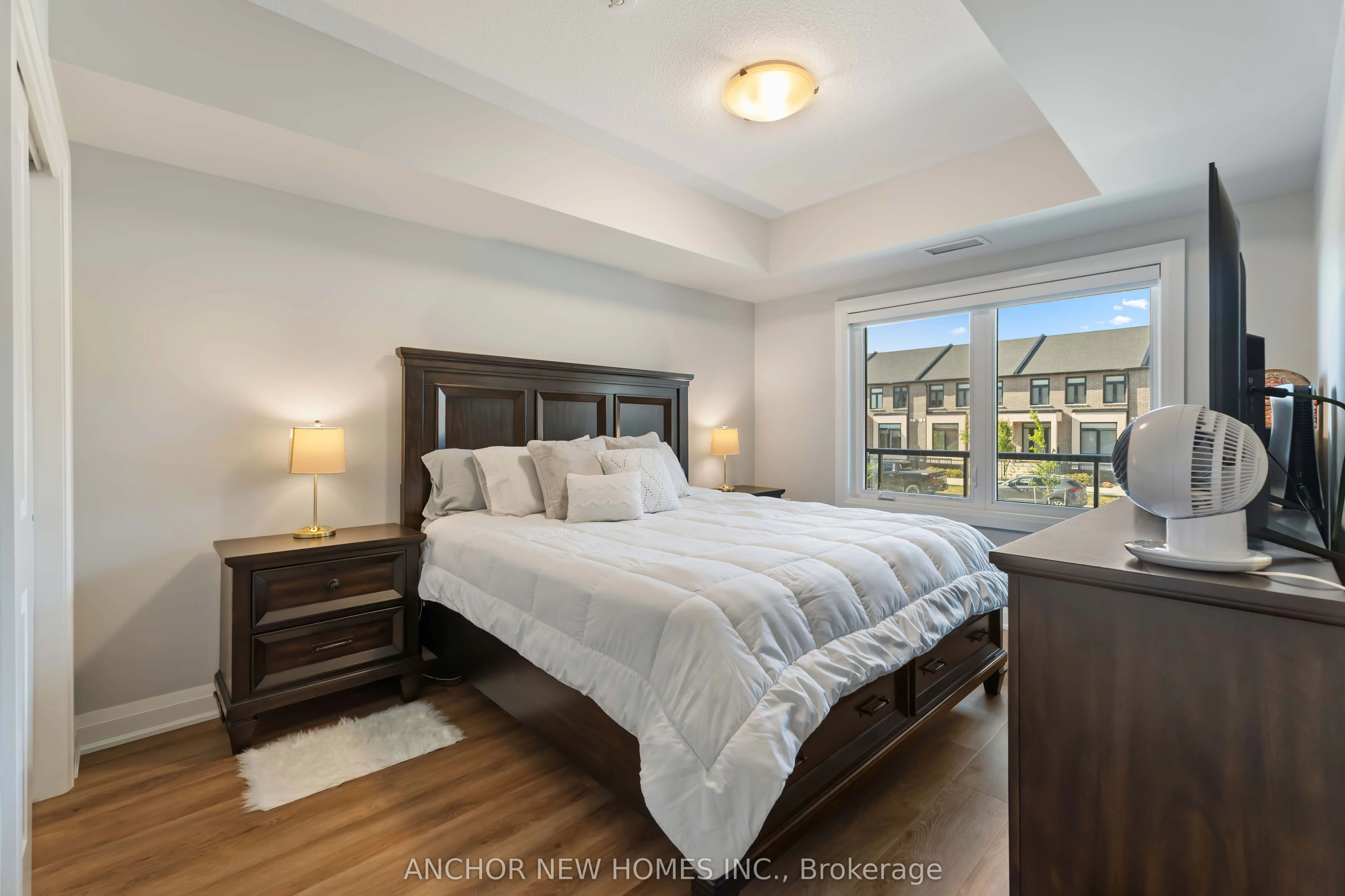 120 Summersides Boulevard, #106