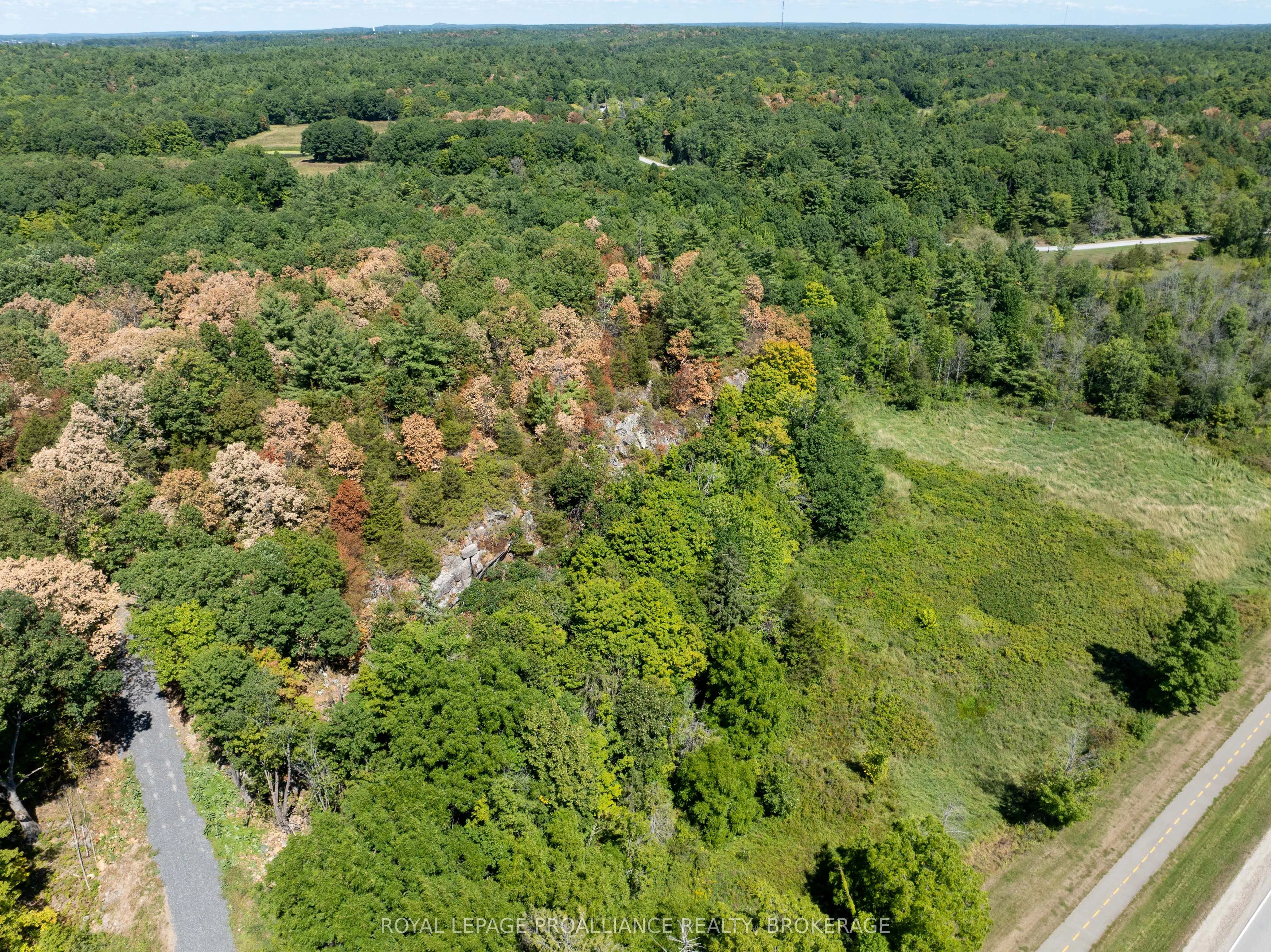 492 1000 Islands Parkway
