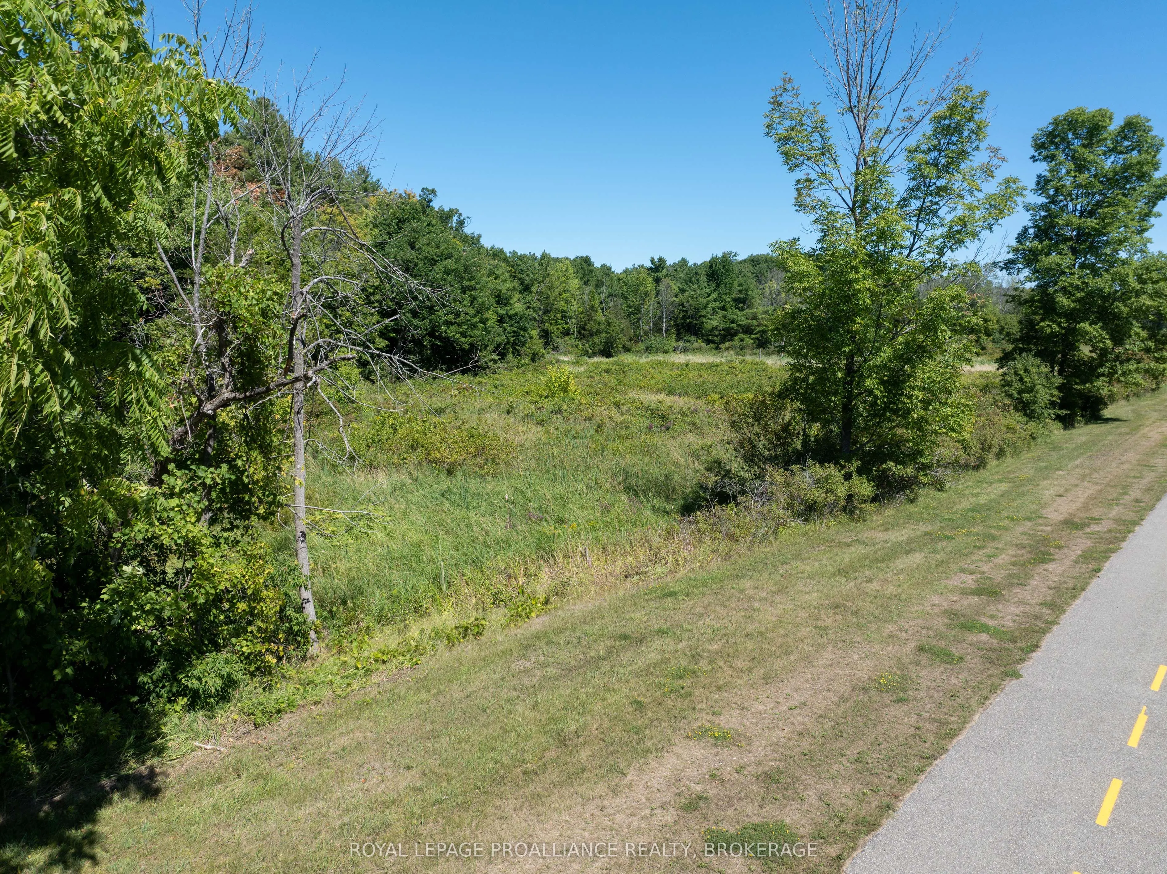 492 1000 Islands Parkway
