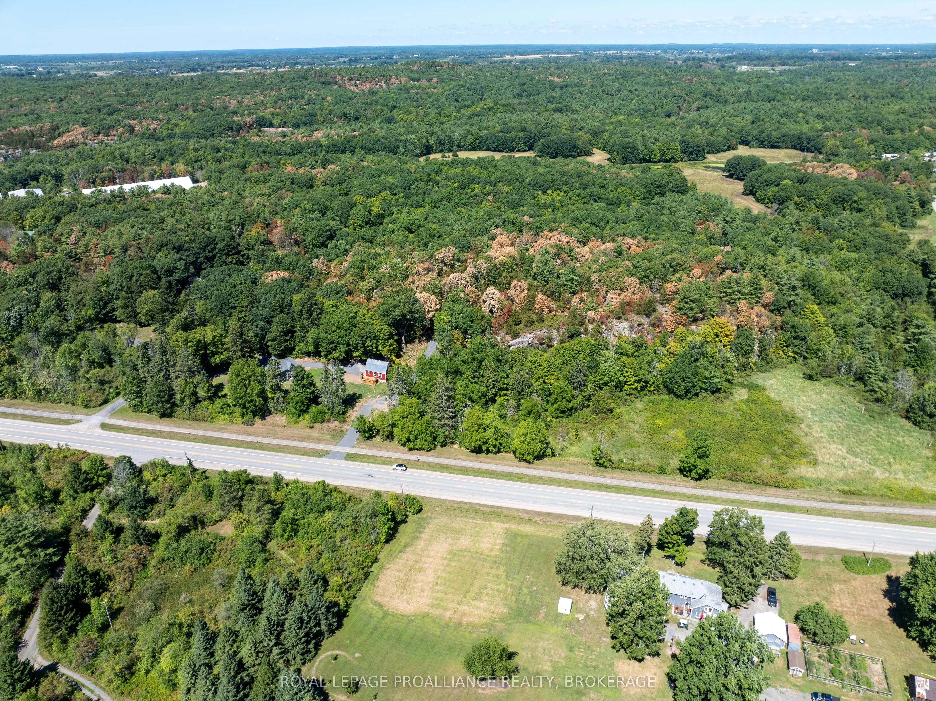 492 1000 Islands Parkway
