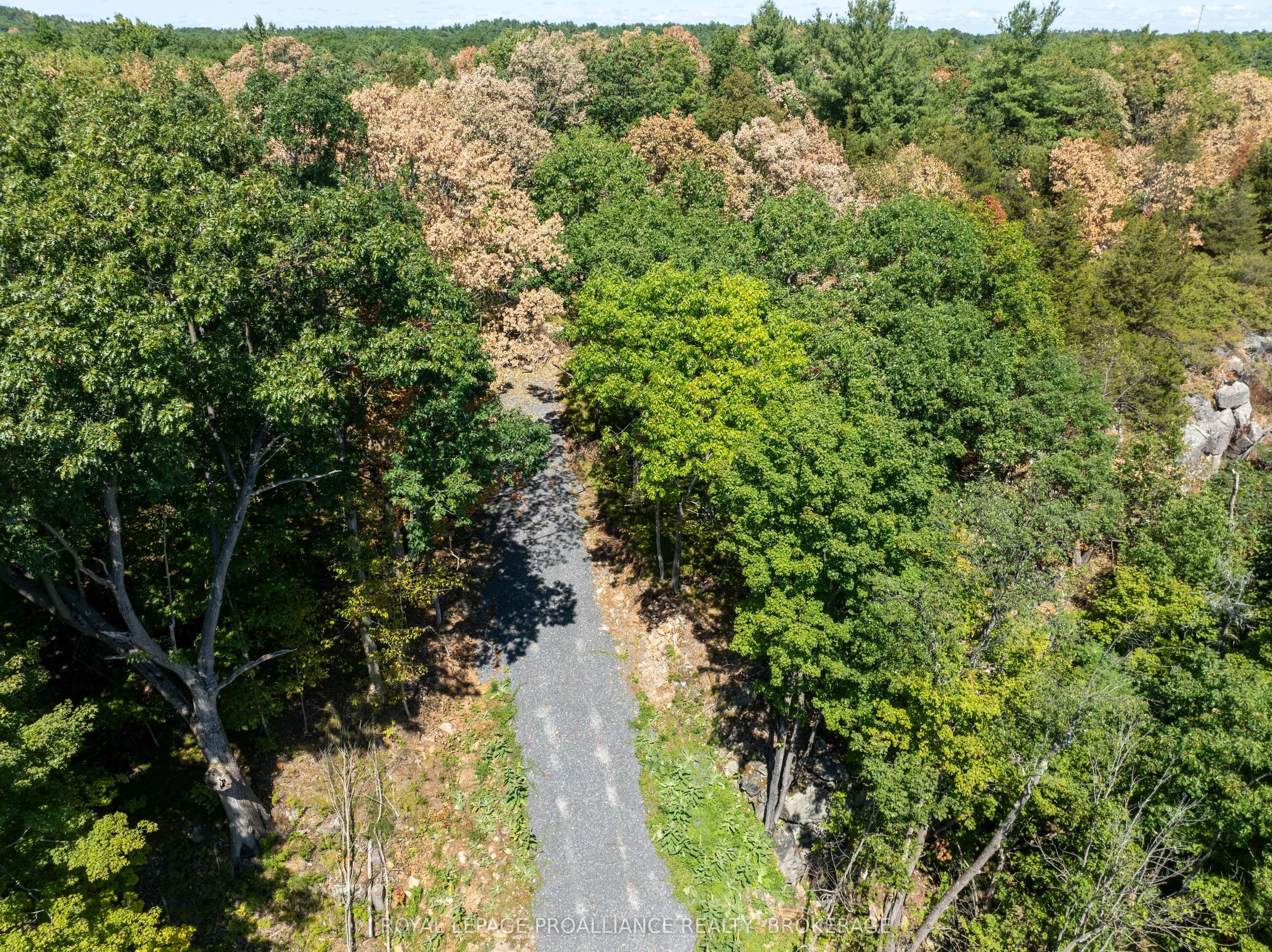 492 1000 Islands Parkway