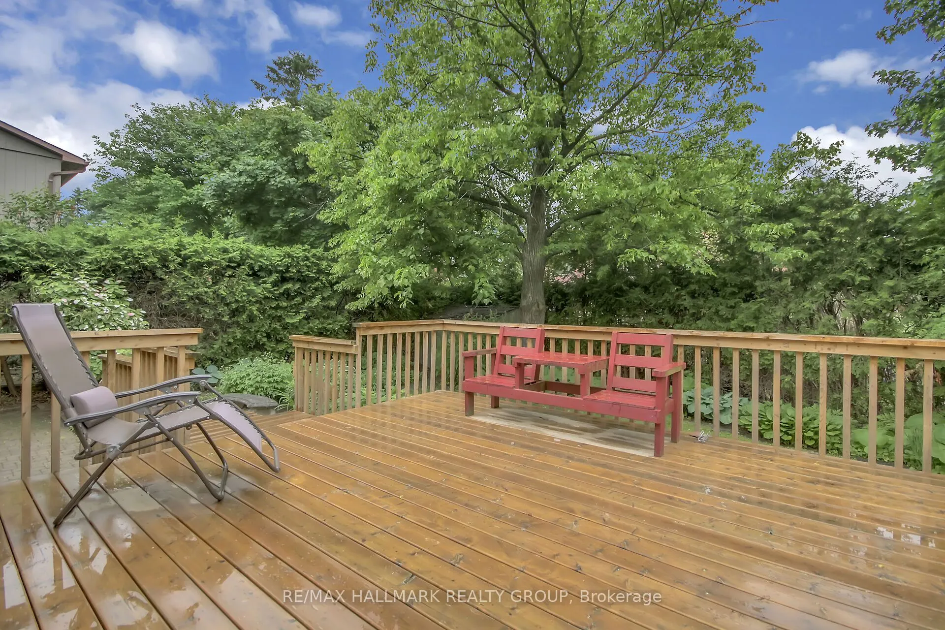 30 Brodeur Crescent