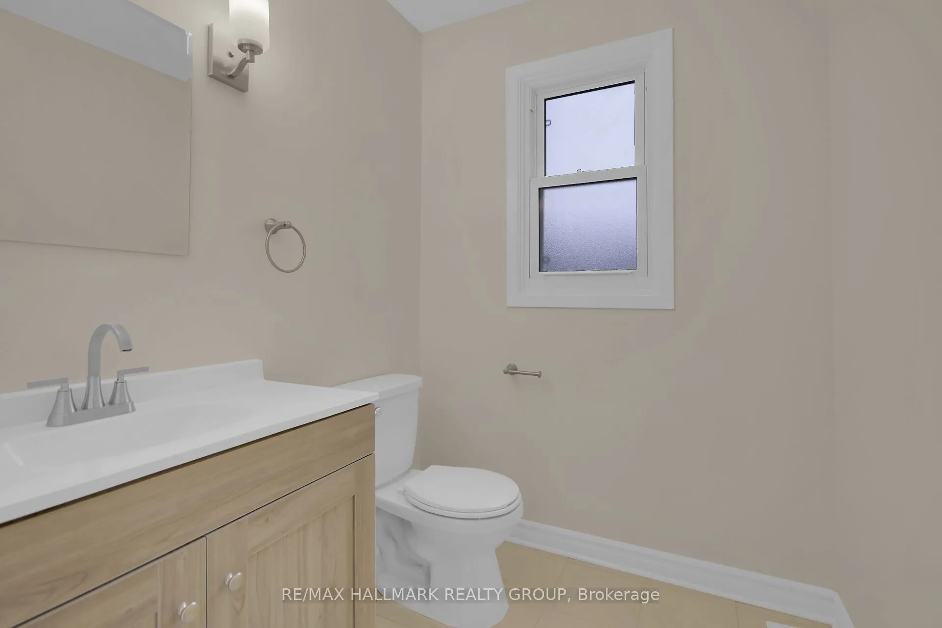 30 Brodeur Crescent