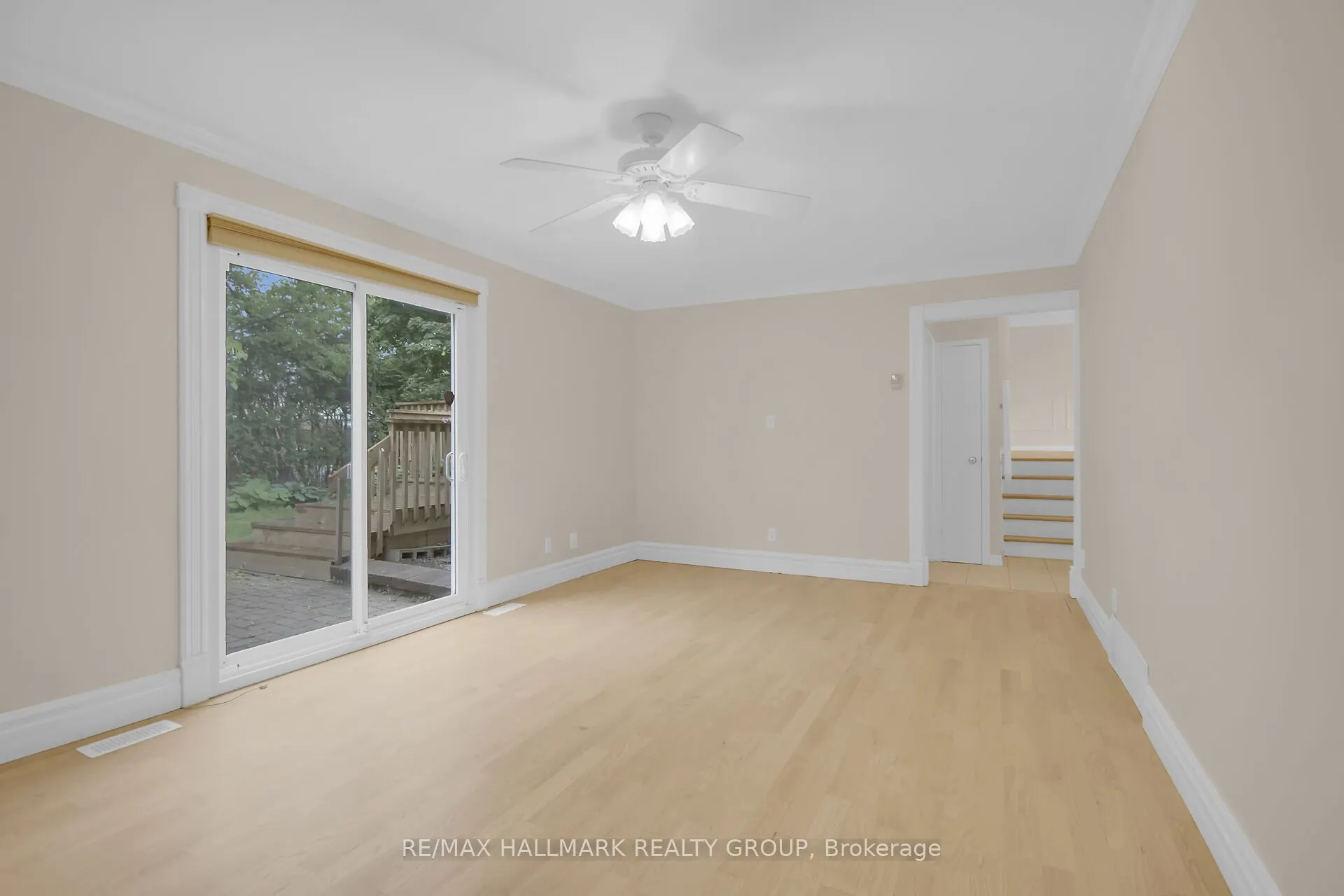30 Brodeur Crescent