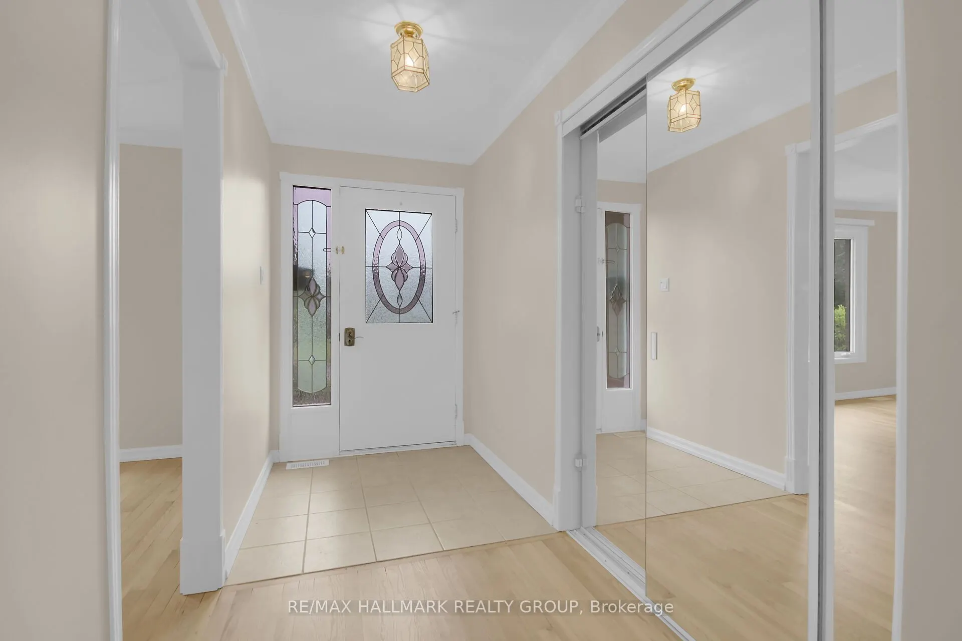 30 Brodeur Crescent