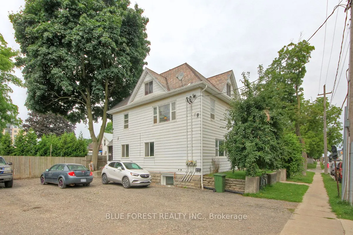 180 Ross Street