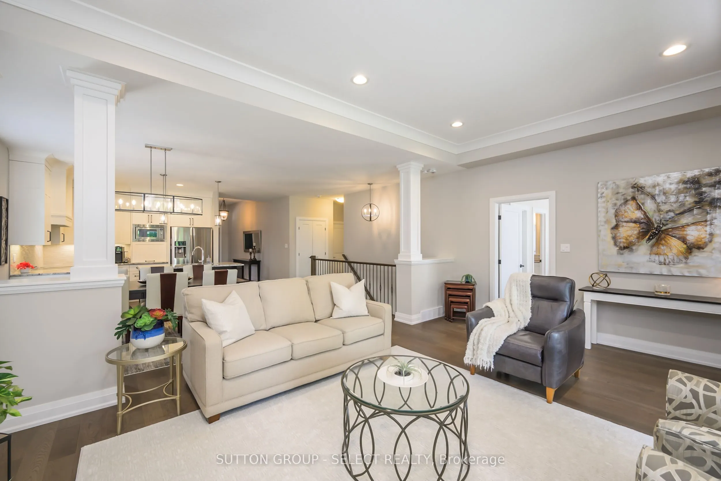 2290 Torrey Pines Way, #31