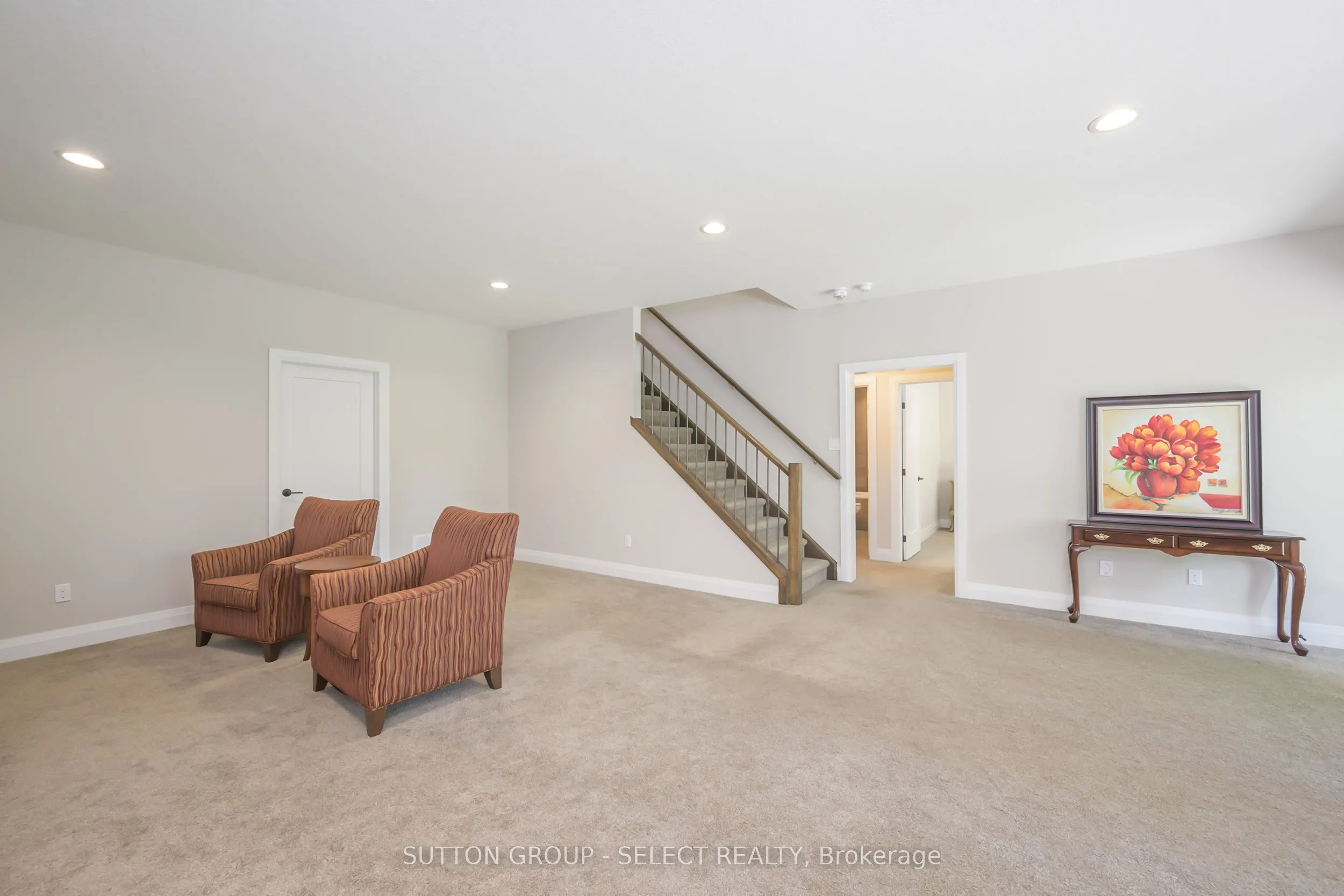 2290 Torrey Pines Way, #31