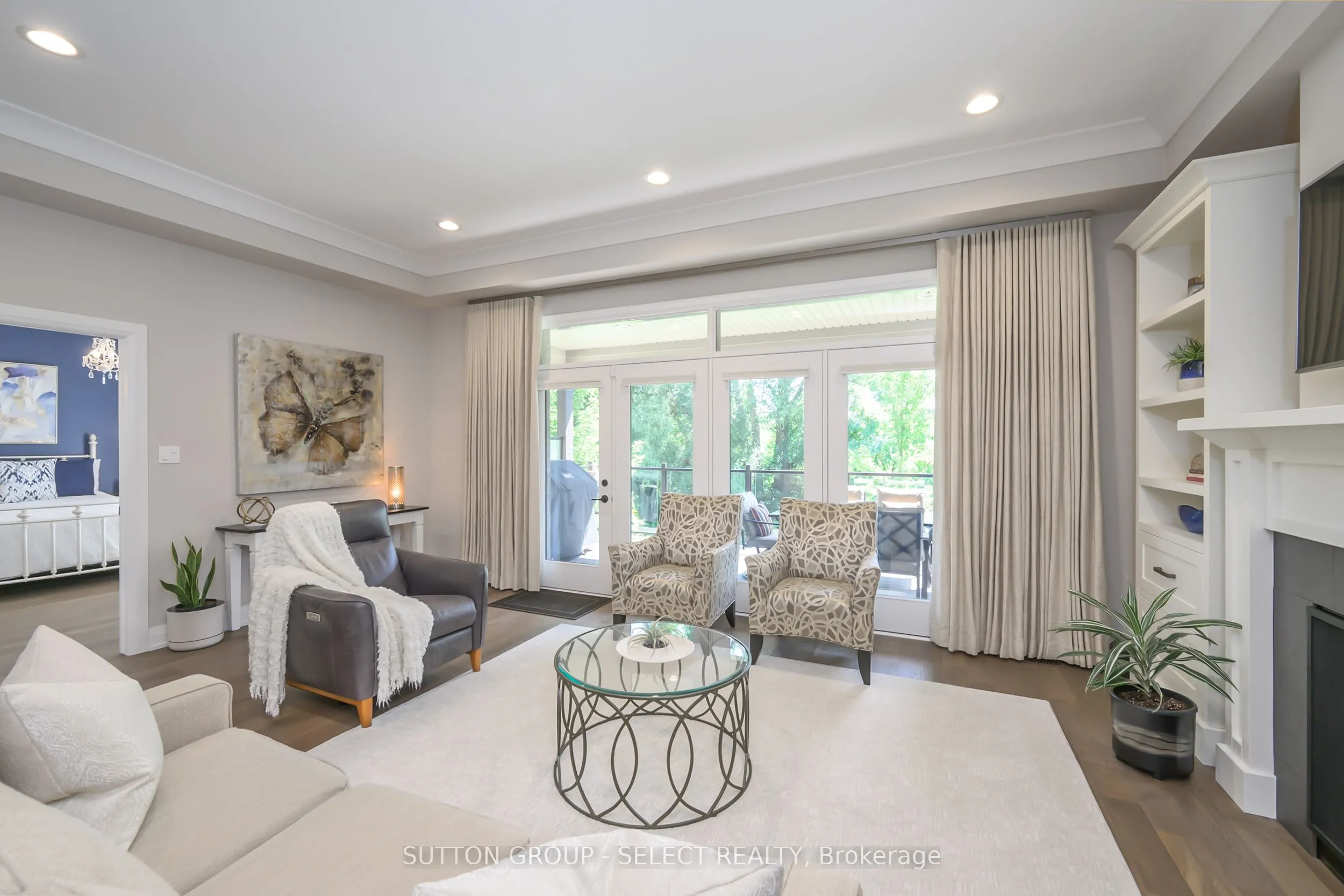 2290 Torrey Pines Way, #31