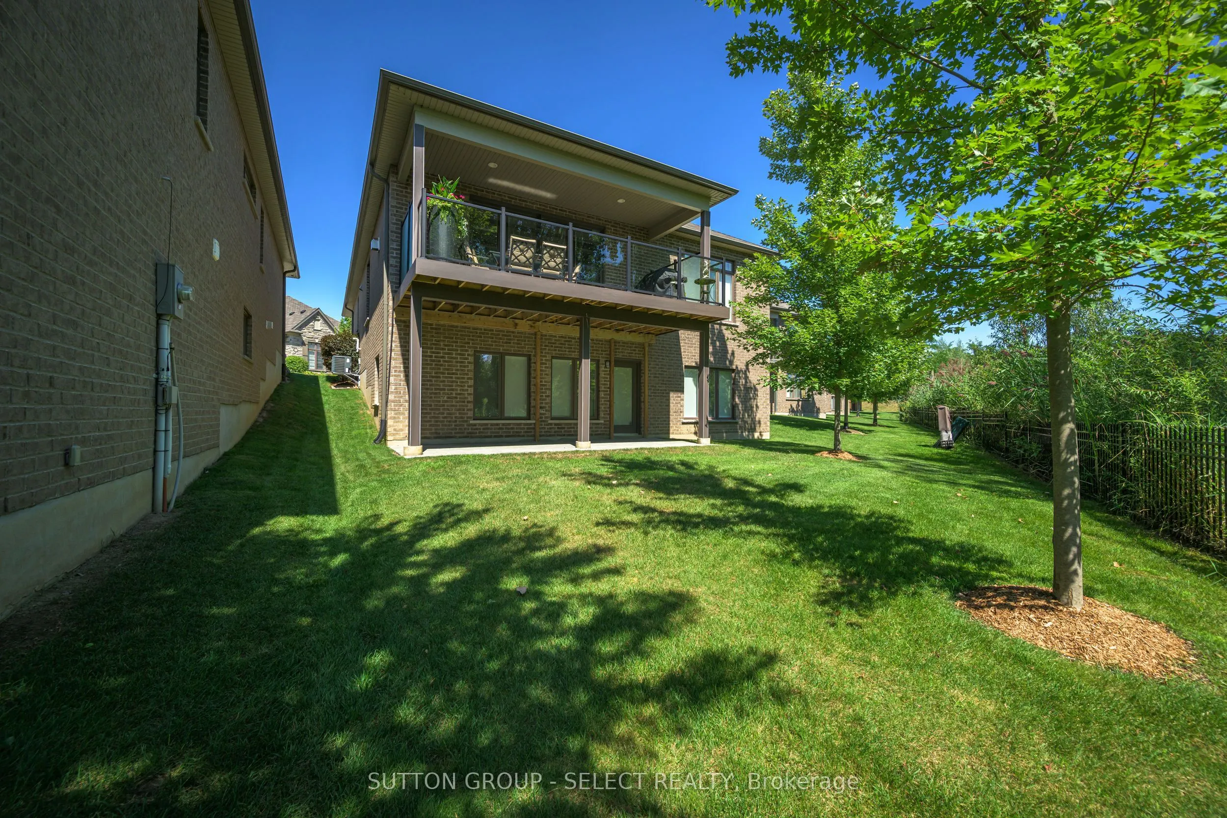 2290 Torrey Pines Way, #31