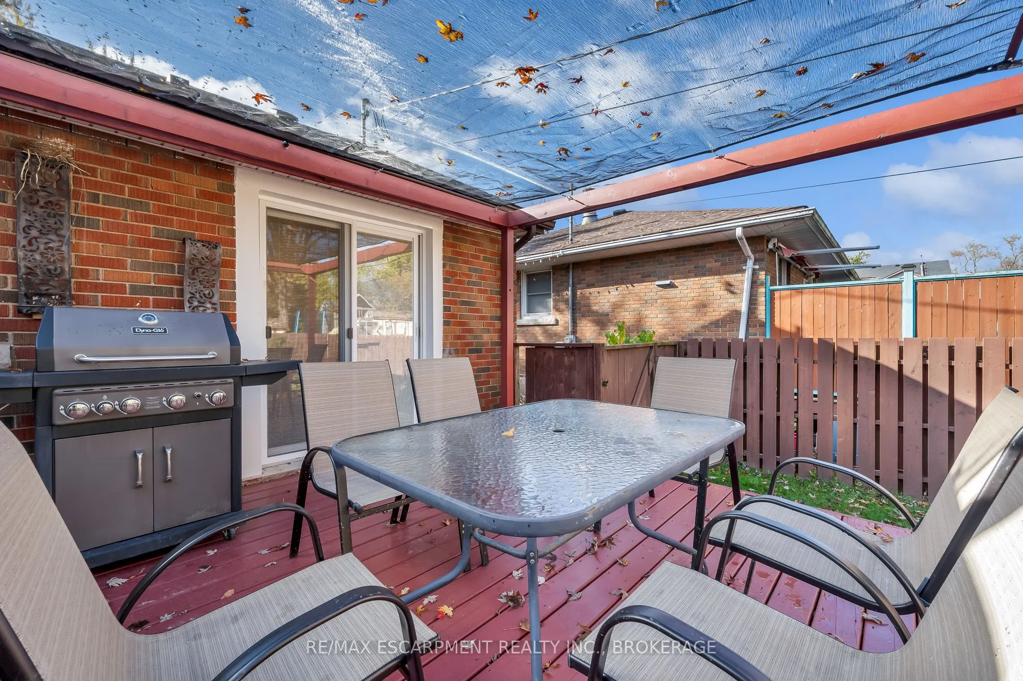 12 PARKVIEW Crescent, #Main