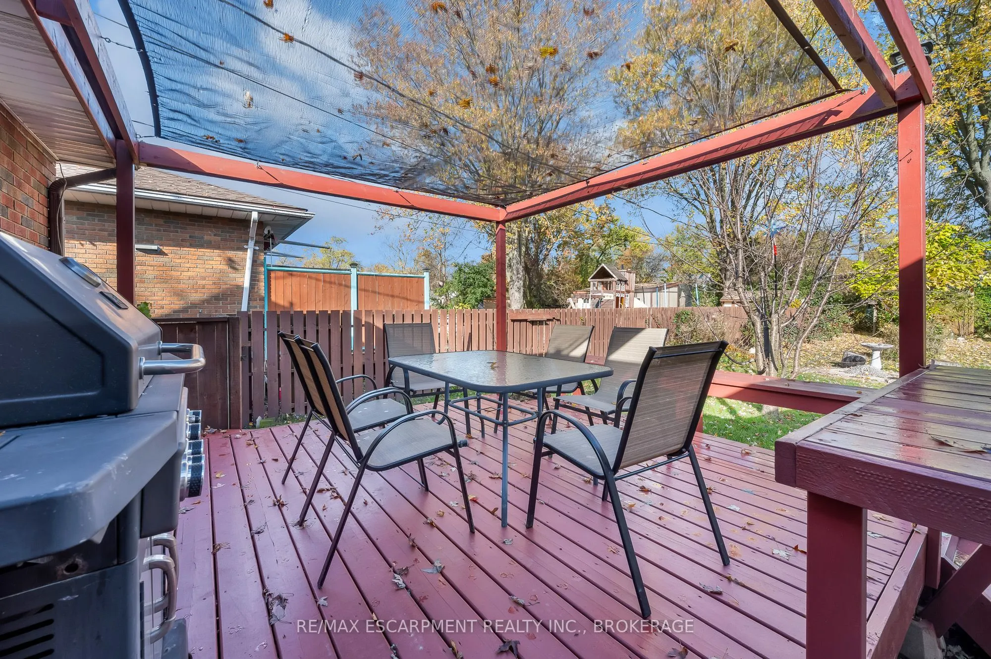 12 PARKVIEW Crescent, #Main