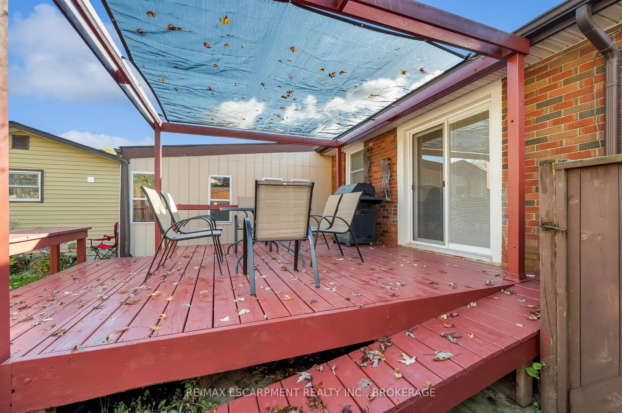 12 PARKVIEW Crescent, #Main