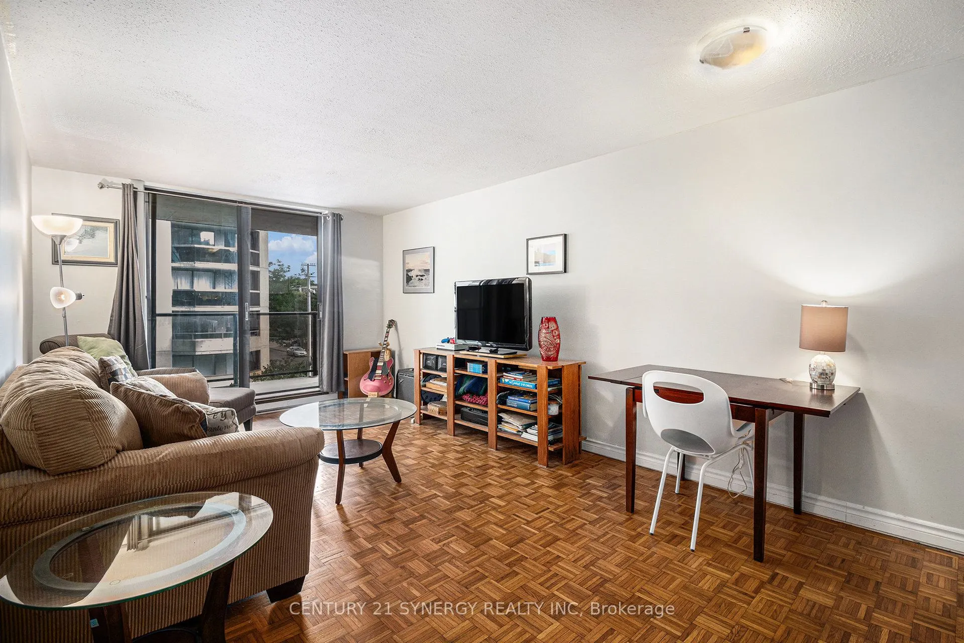 475 Laurier Avenue W, #306